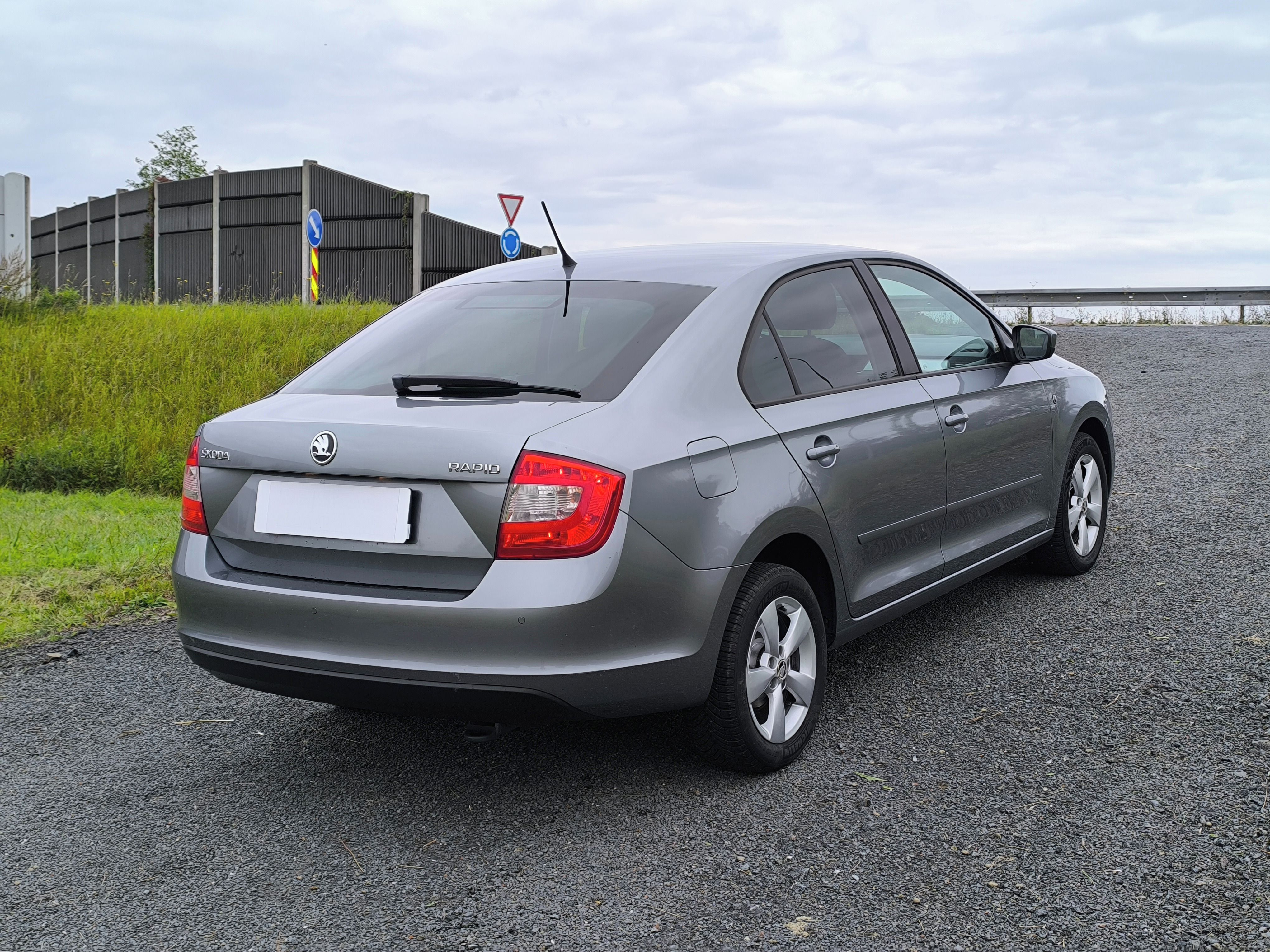 Škoda Rapid, 1.2TSI 63kw Po Servise - fotka 4