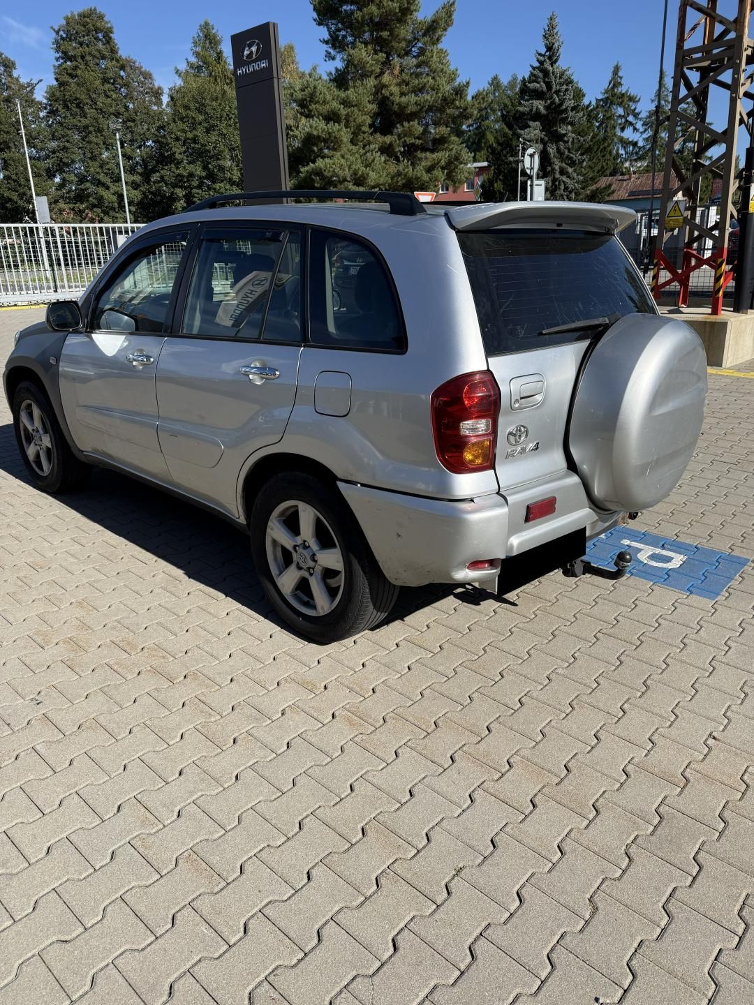 Toyota Rav4, D-4D 85kW 4x4,TAŽNÉ ZAŘÍZENÍ - fotka 5