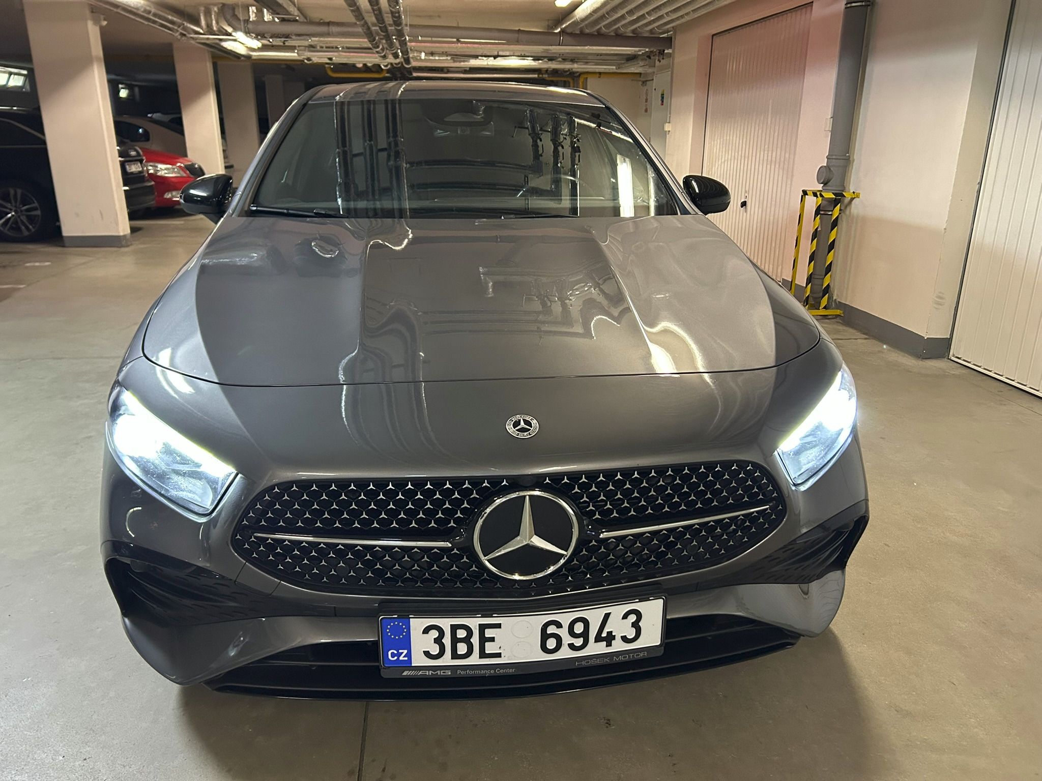 Mercedes-Benz Třídy A, AMG line—Night—1majitel—záruka - fotka 5