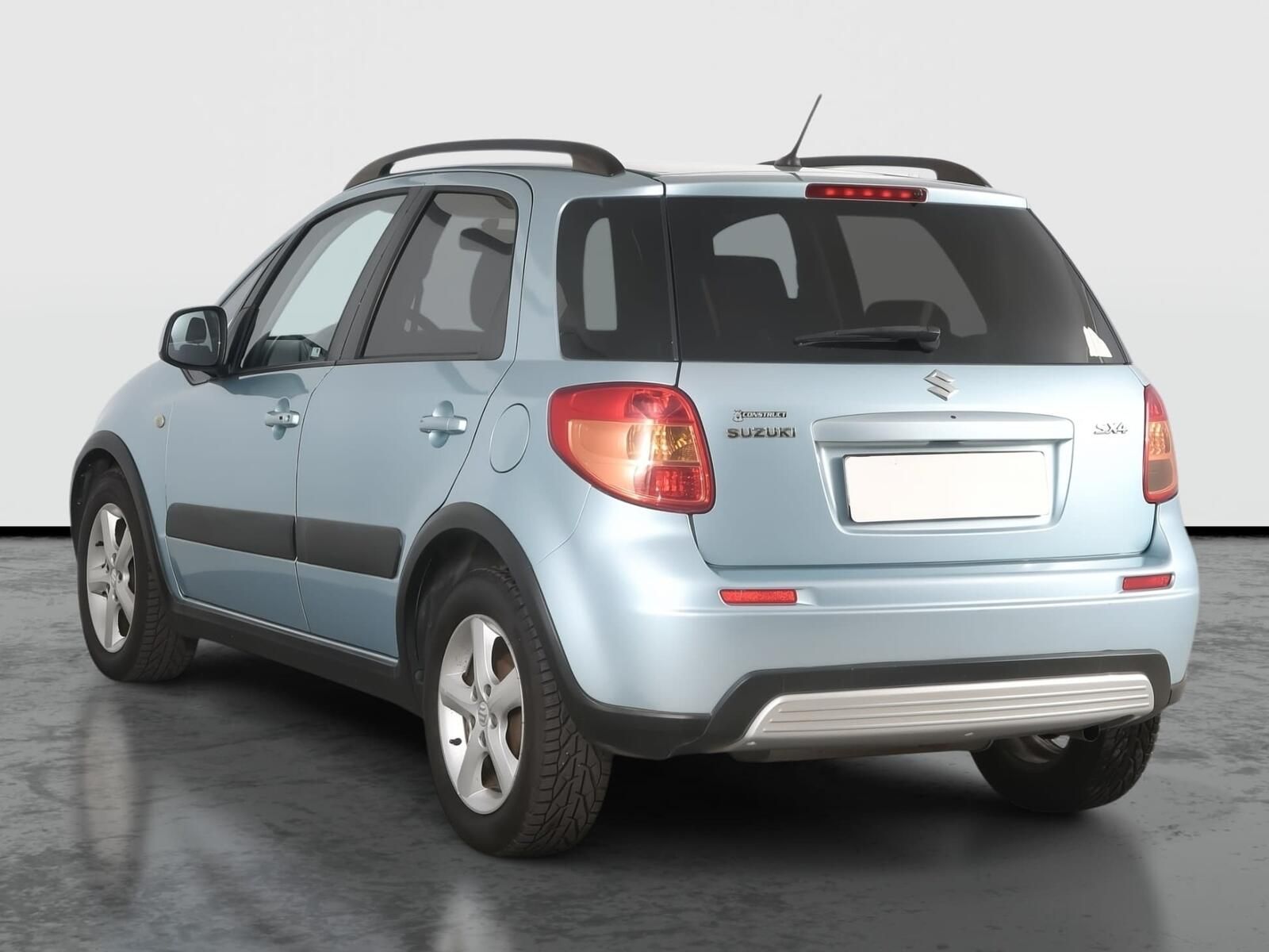 Suzuki SX4, 1.6 VVT, ČR,1.maj - fotka 4