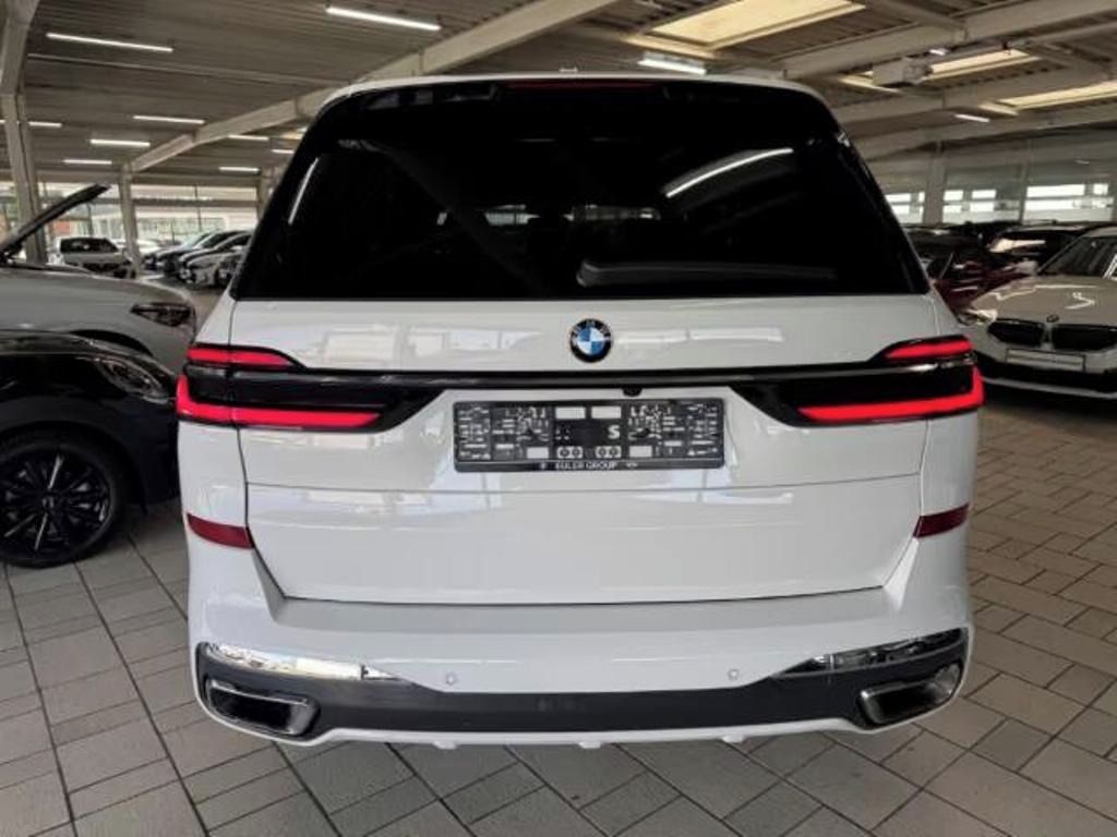 BMW X7, xDrive 40dA M-Sport*Kůže*Navi* - fotka 4