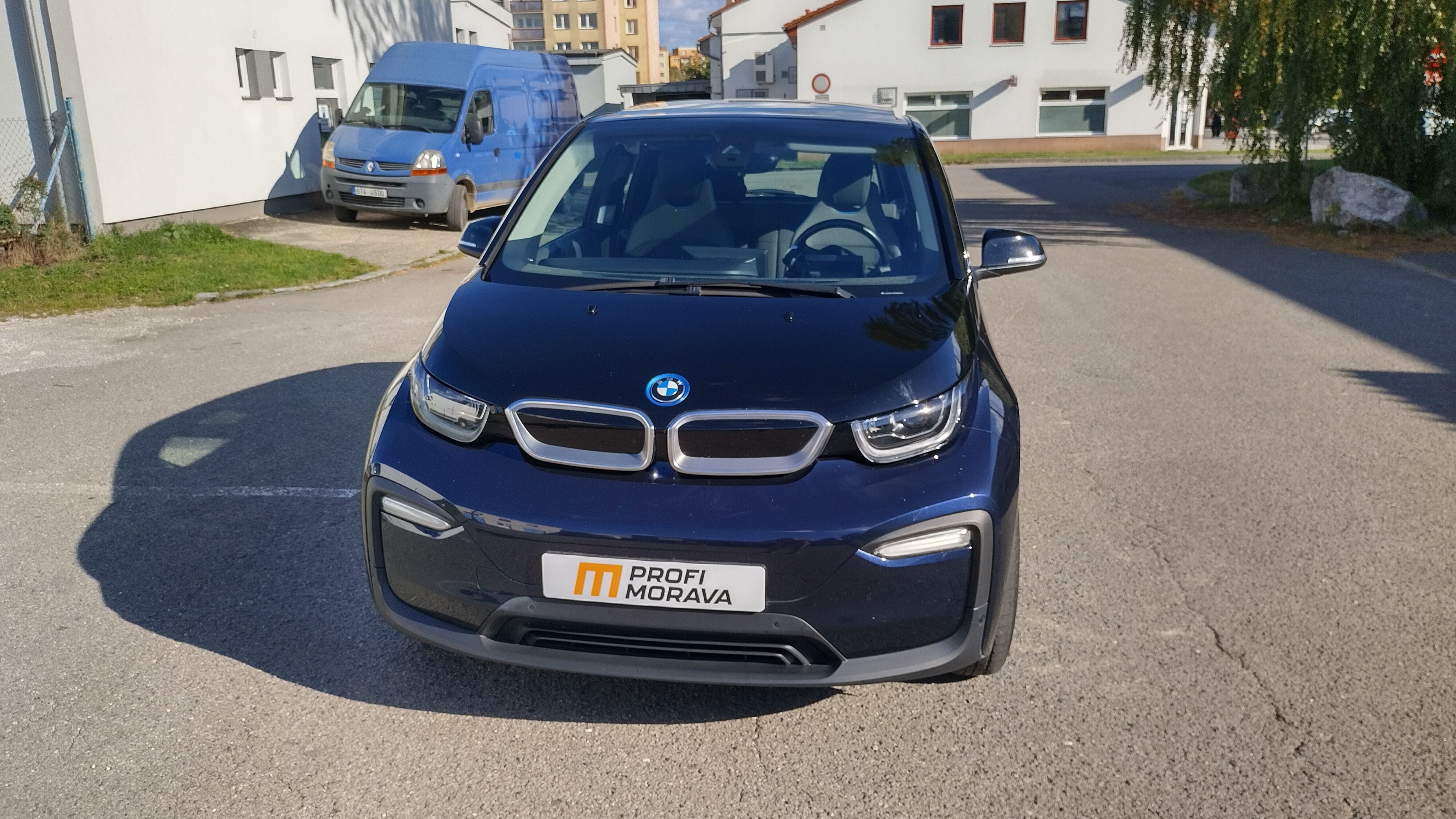 BMW i3, 120Ah / 42kWh 86%SOH - fotka 4