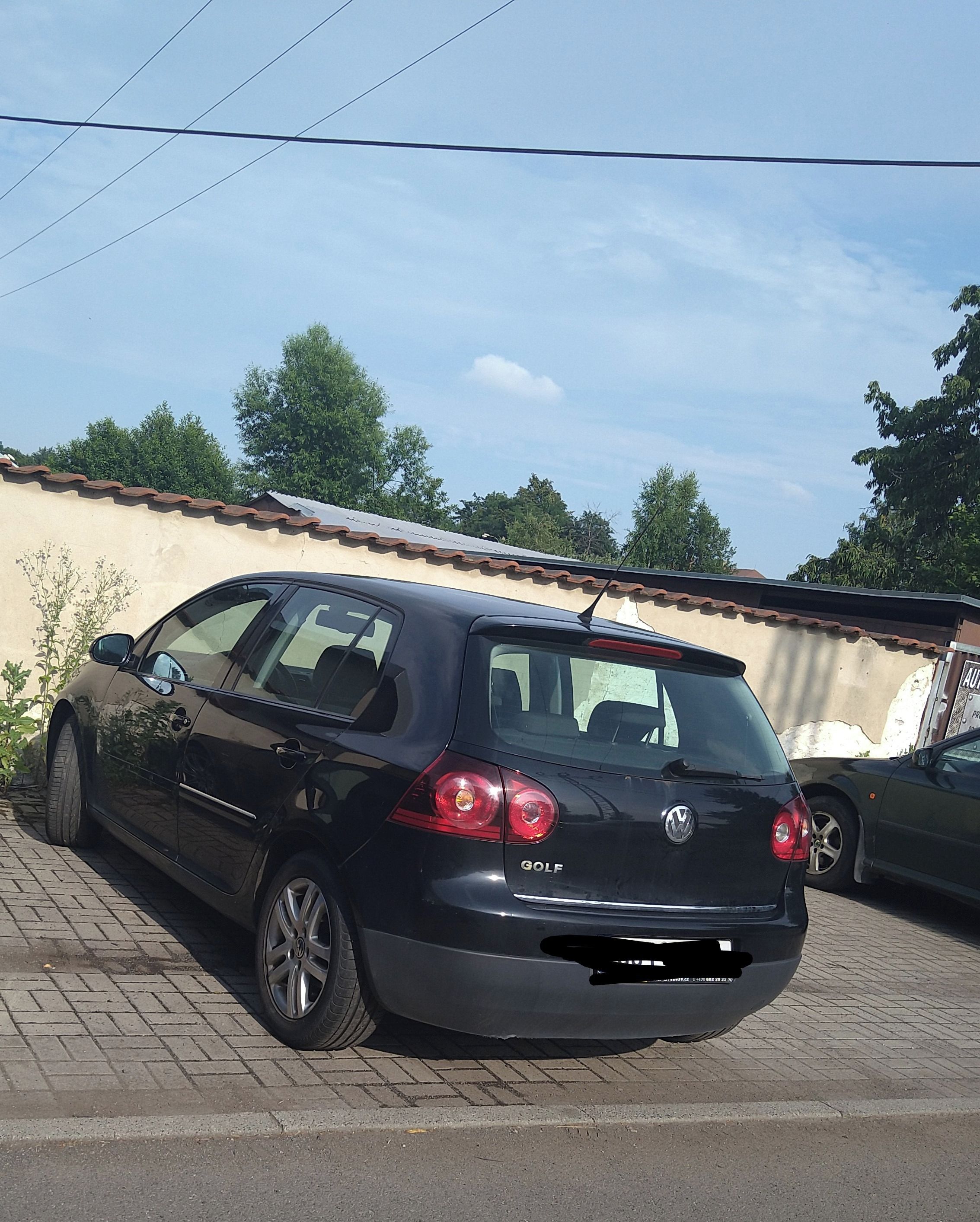 Volkswagen Golf, VW Golf V, r.2008 - fotka 2