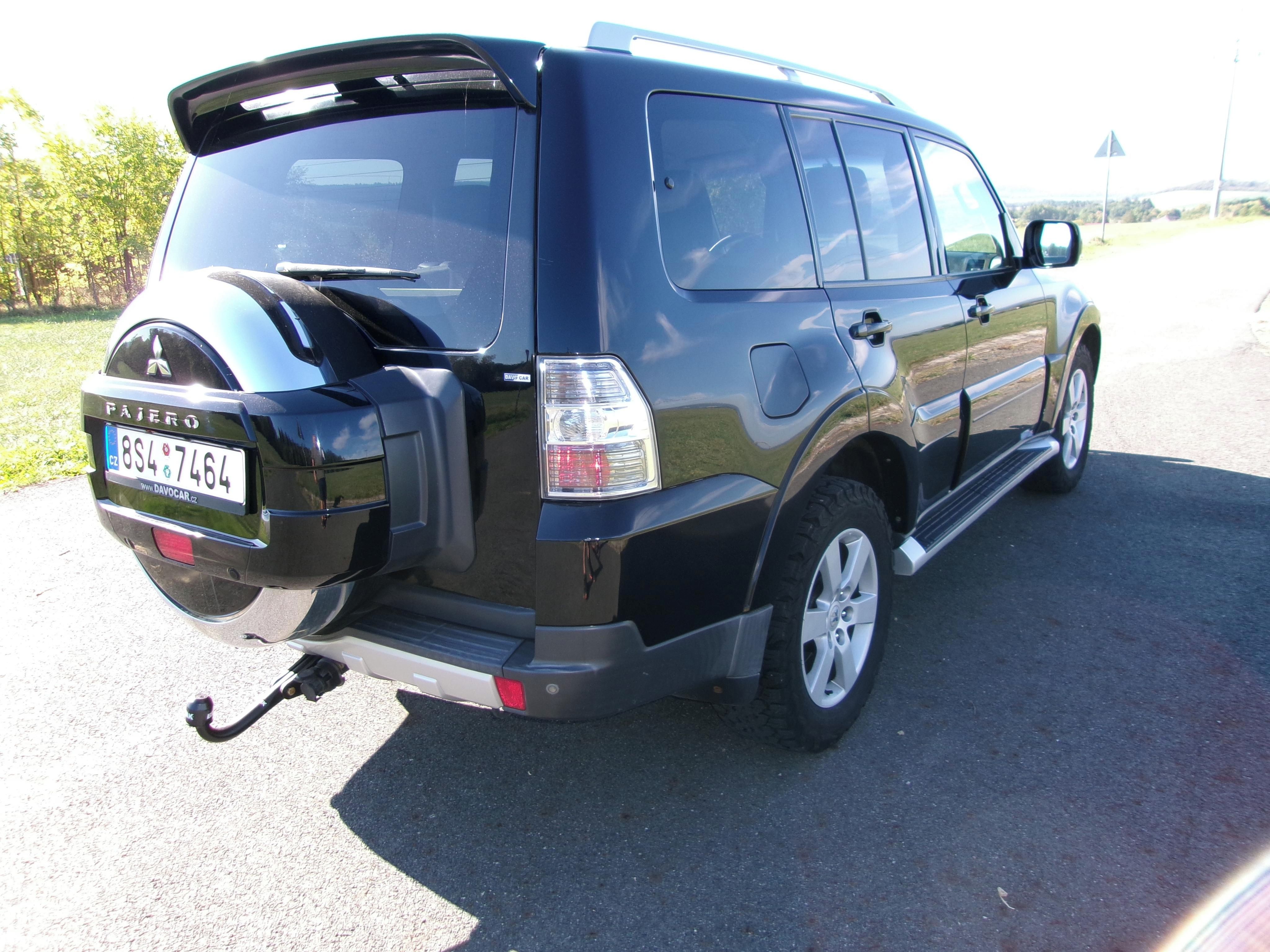 Mitsubishi Pajero, 3,2D 4X4 automat - fotka 5