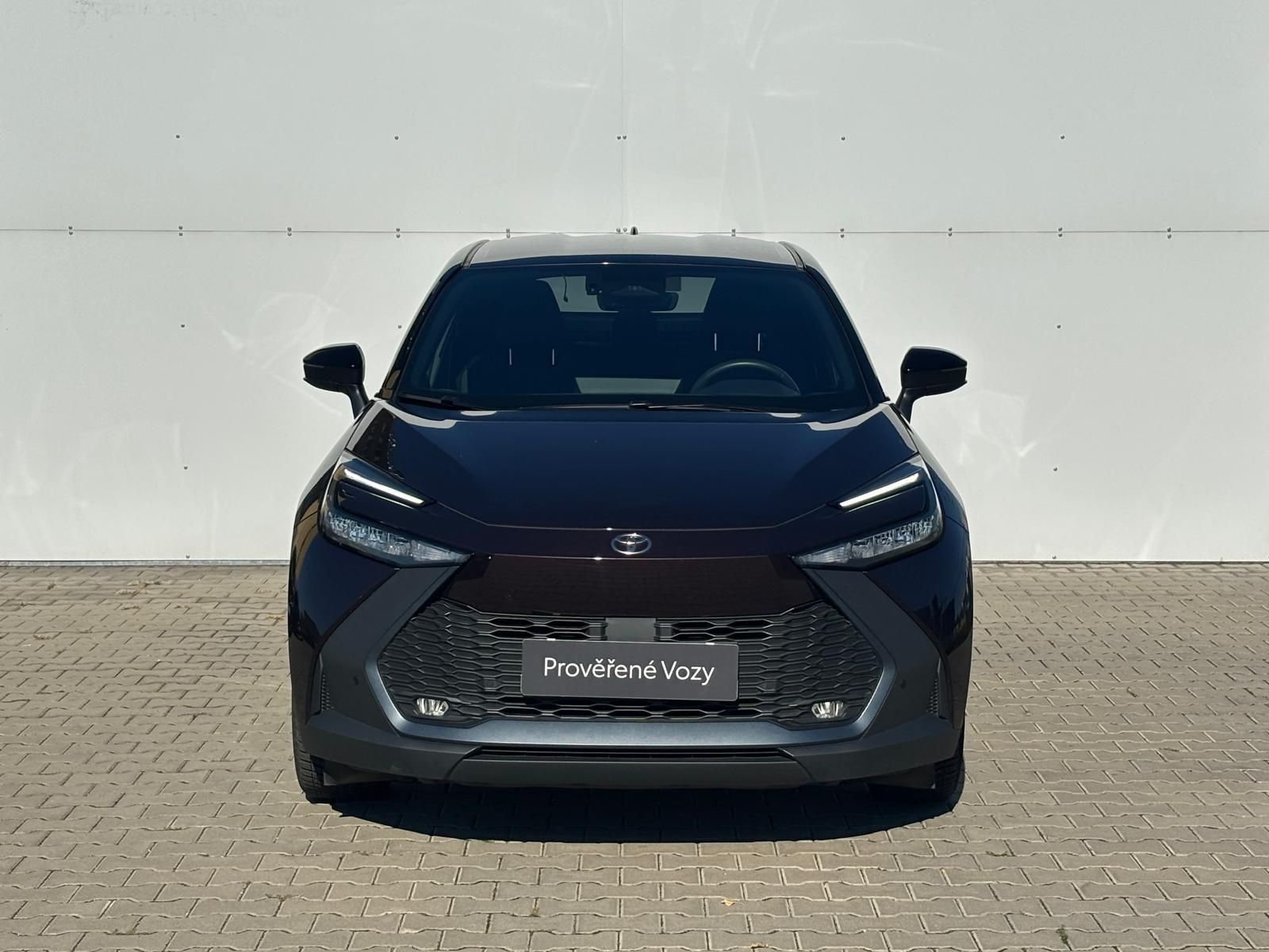Toyota C-HR, 1,8 HEV e-CVT Style - fotka 4