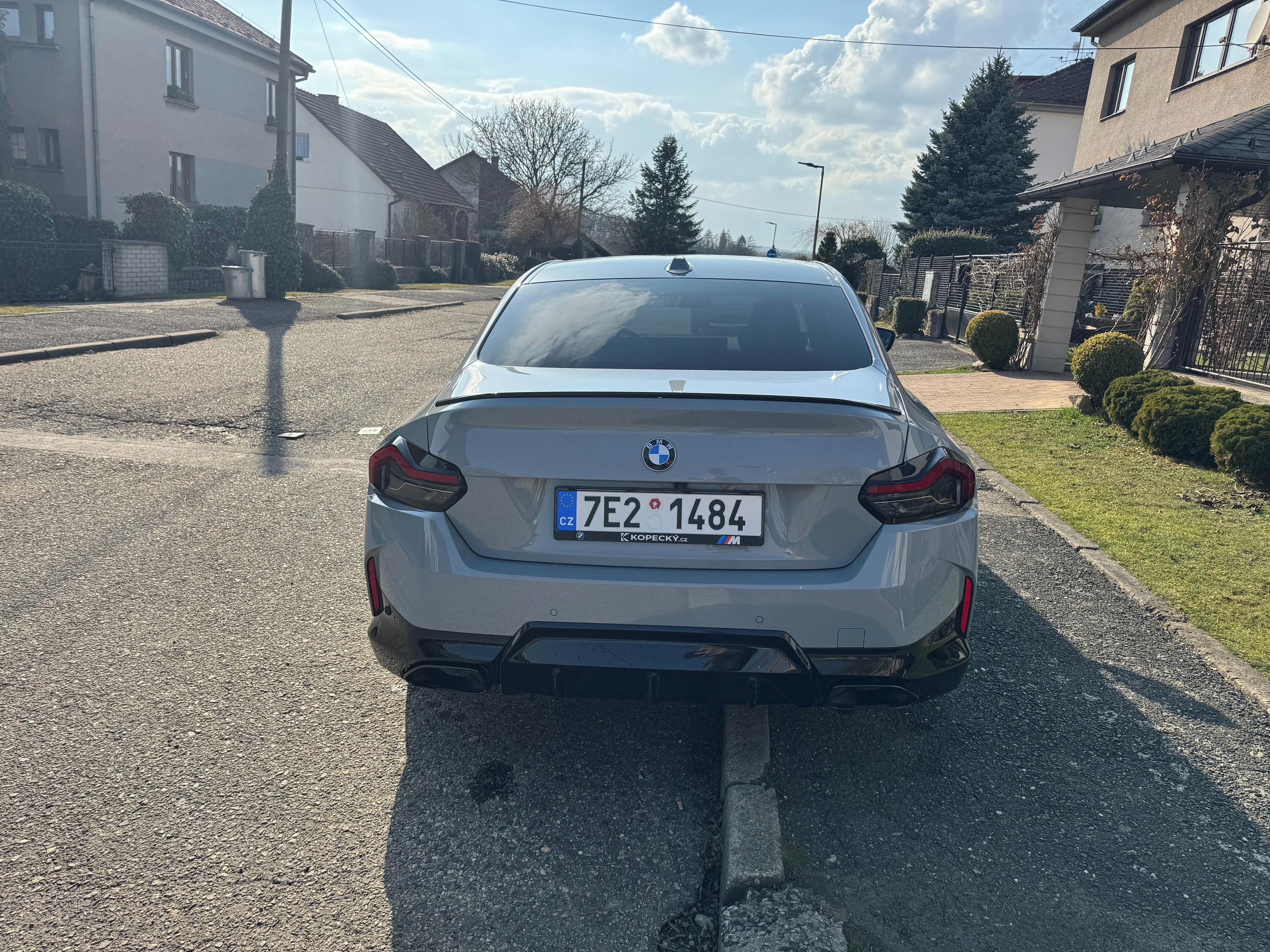 BMW Řada 2, BMW M240i xDrive G42 - fotka 6