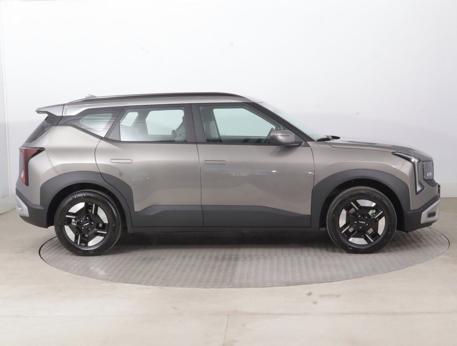 Kia Seltos, 1.6 T-GDI, Silver - fotka 6