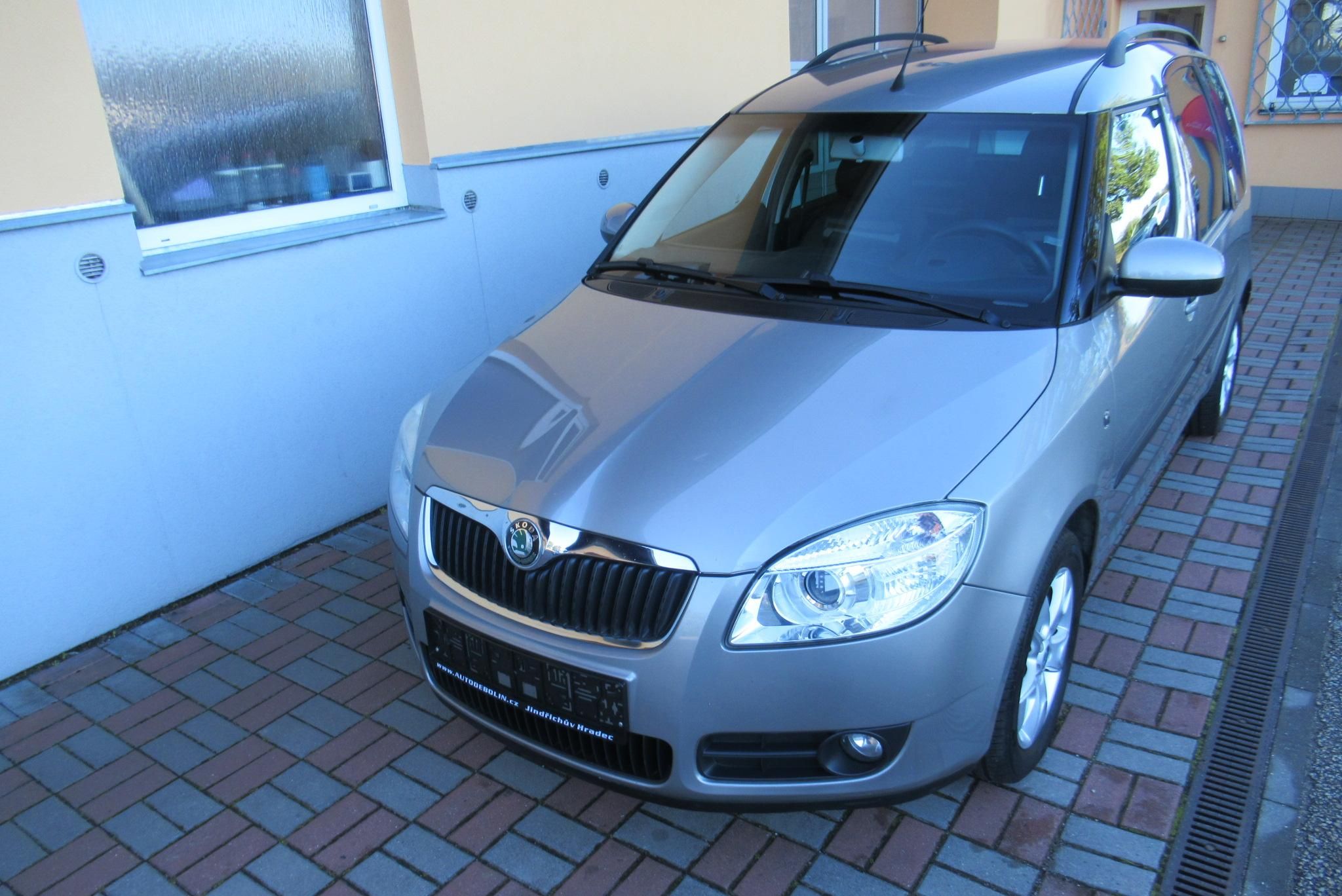 Škoda Roomster, 1.4i AUT. KLIMA SADA KOL - fotka 5