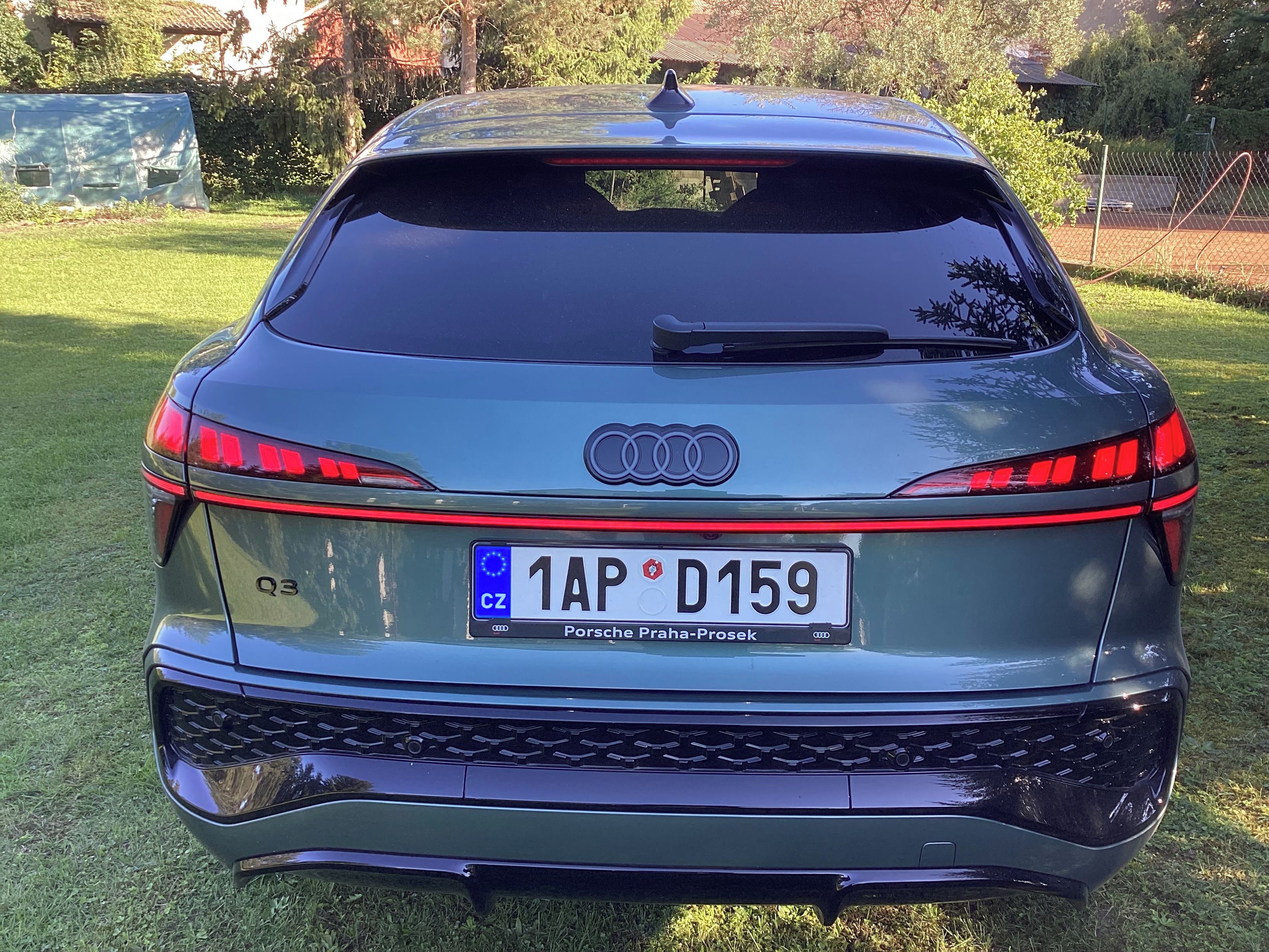 Audi Q3, Sportback TFSI S line - fotka 5