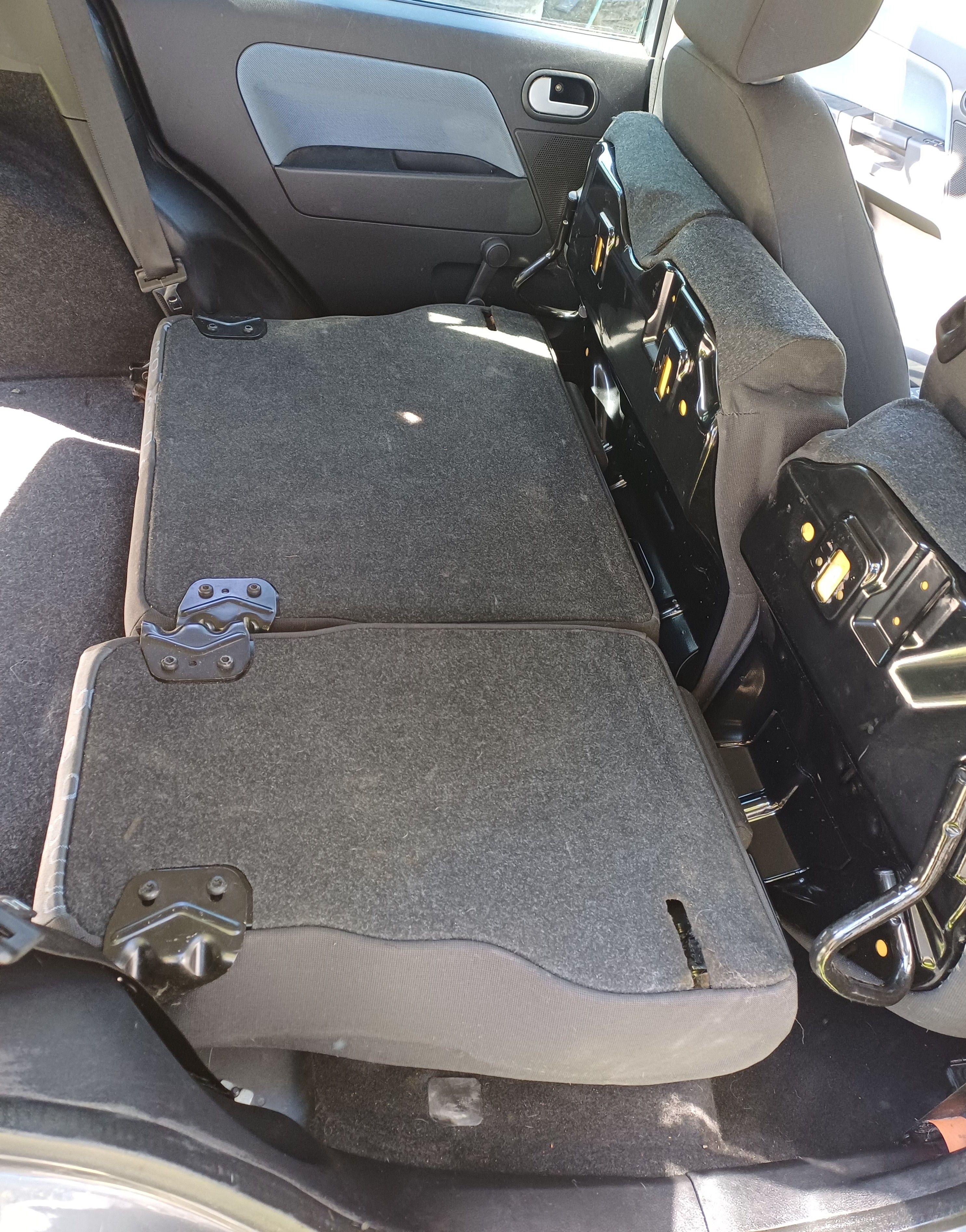 Ford Fusion, 1.4 - fotka 6