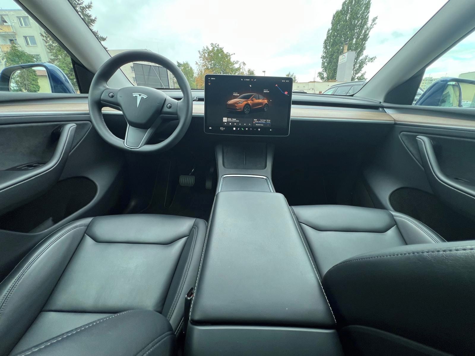 Tesla Model Y, Long Range 255 kW - fotka 6