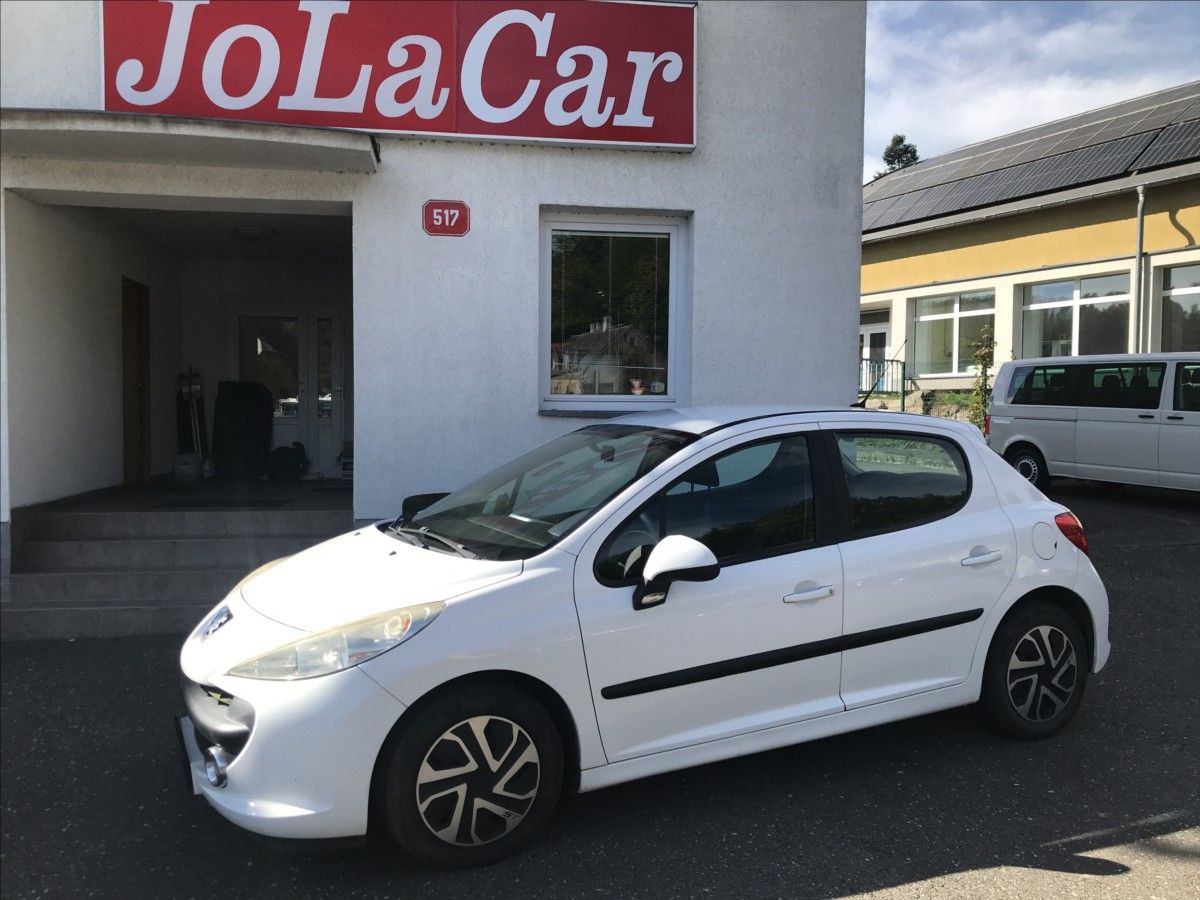 Peugeot 207, 1,4 i 70kW LPG - fotka 2