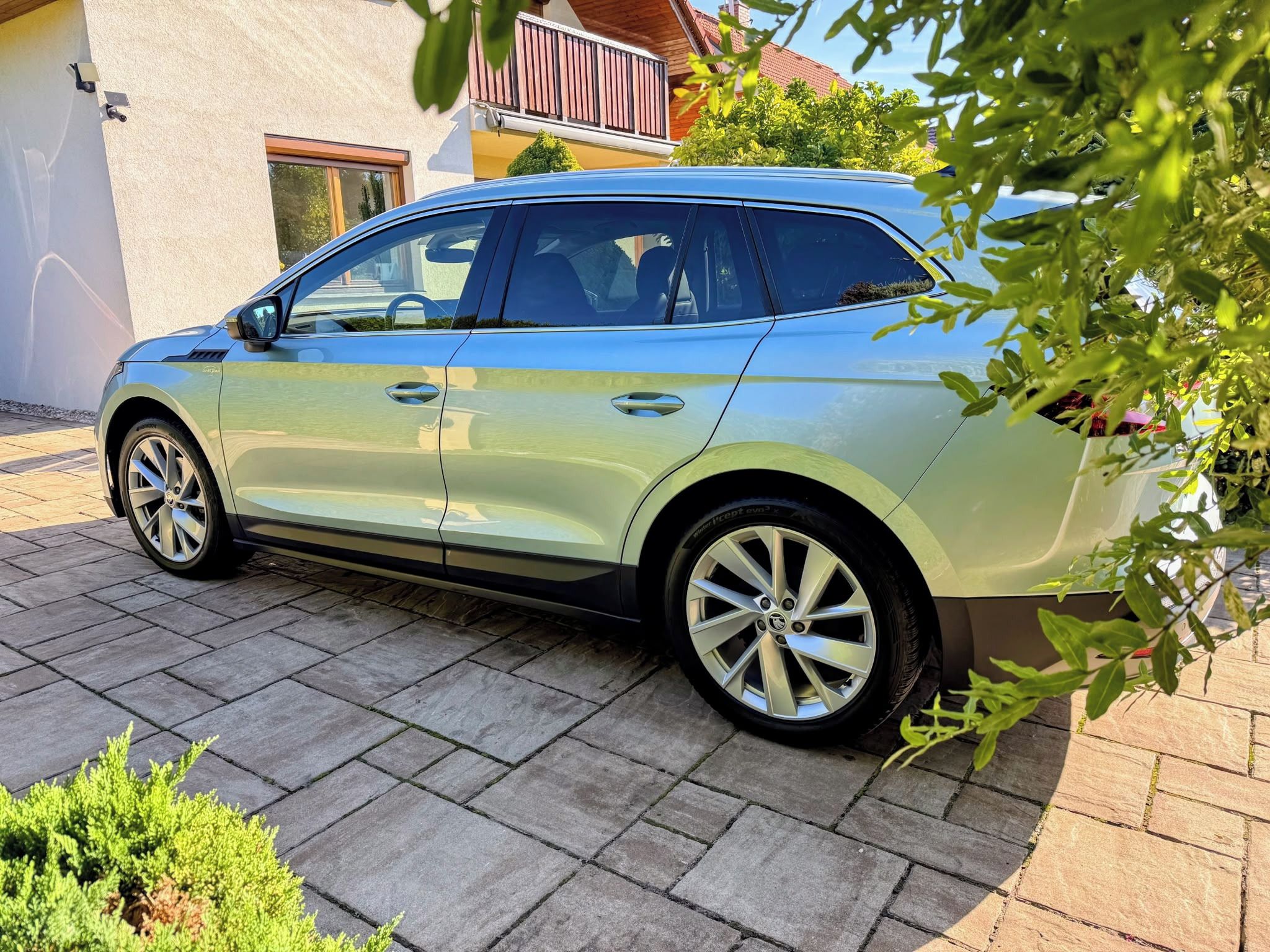 Škoda Enyaq, iV [telefon skryt]km - fotka 5