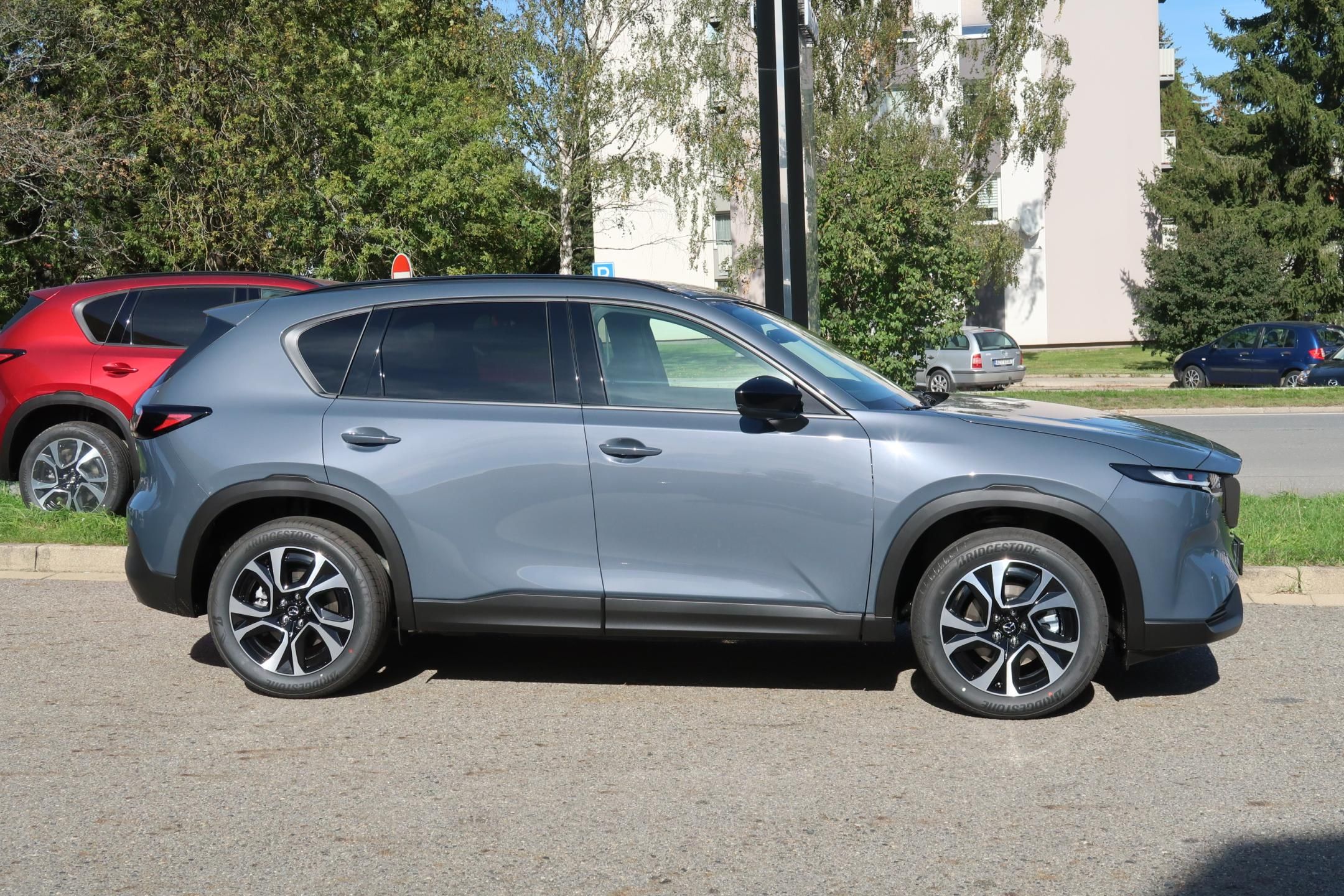 Mazda CX-5, 2,5 G141 AT Centre-Line - fotka 5