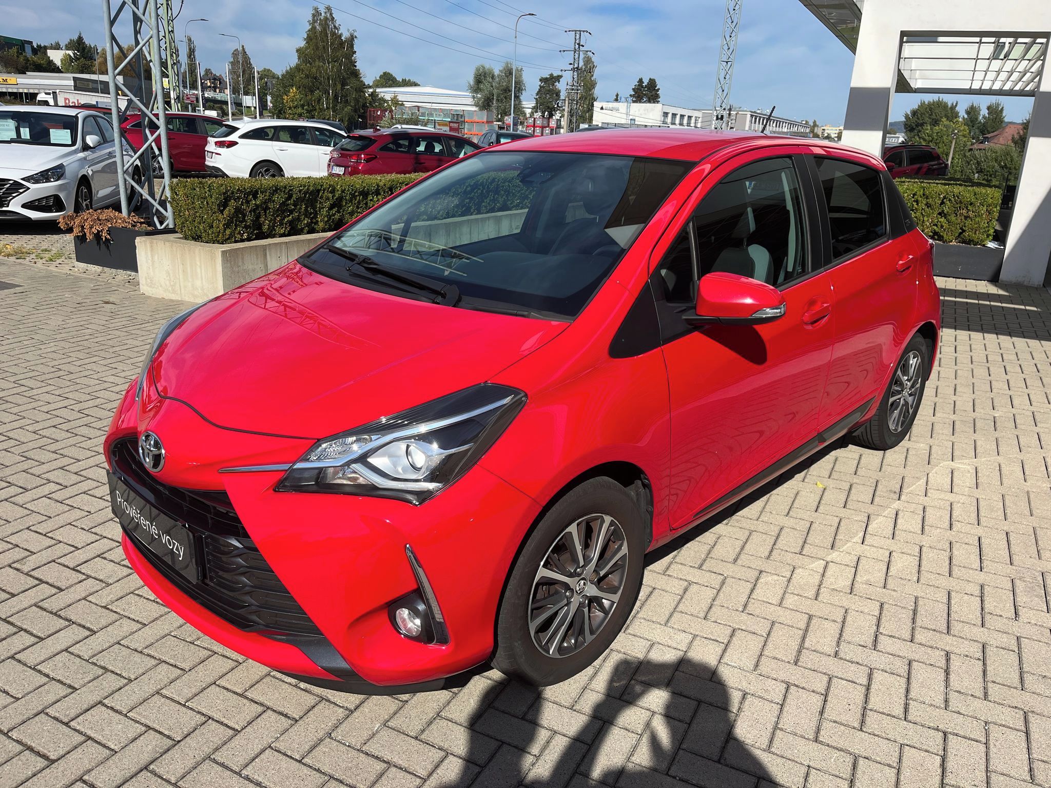 Toyota Yaris, 1.5 VVT-i 82kW Edition Y20 6MT - fotka 2