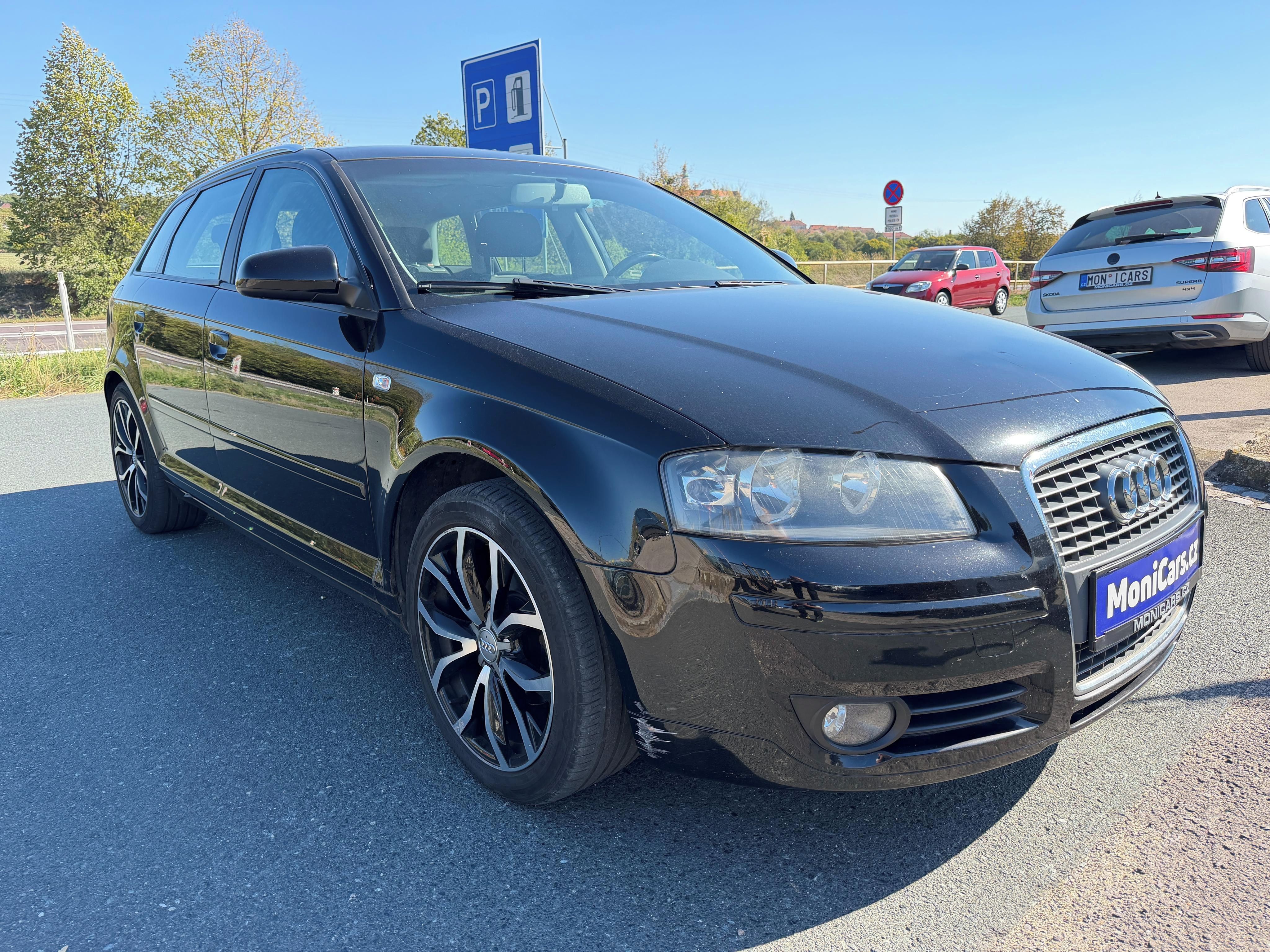 Audi A3, 1.6 i 75kW SPORTBACK - fotka 3