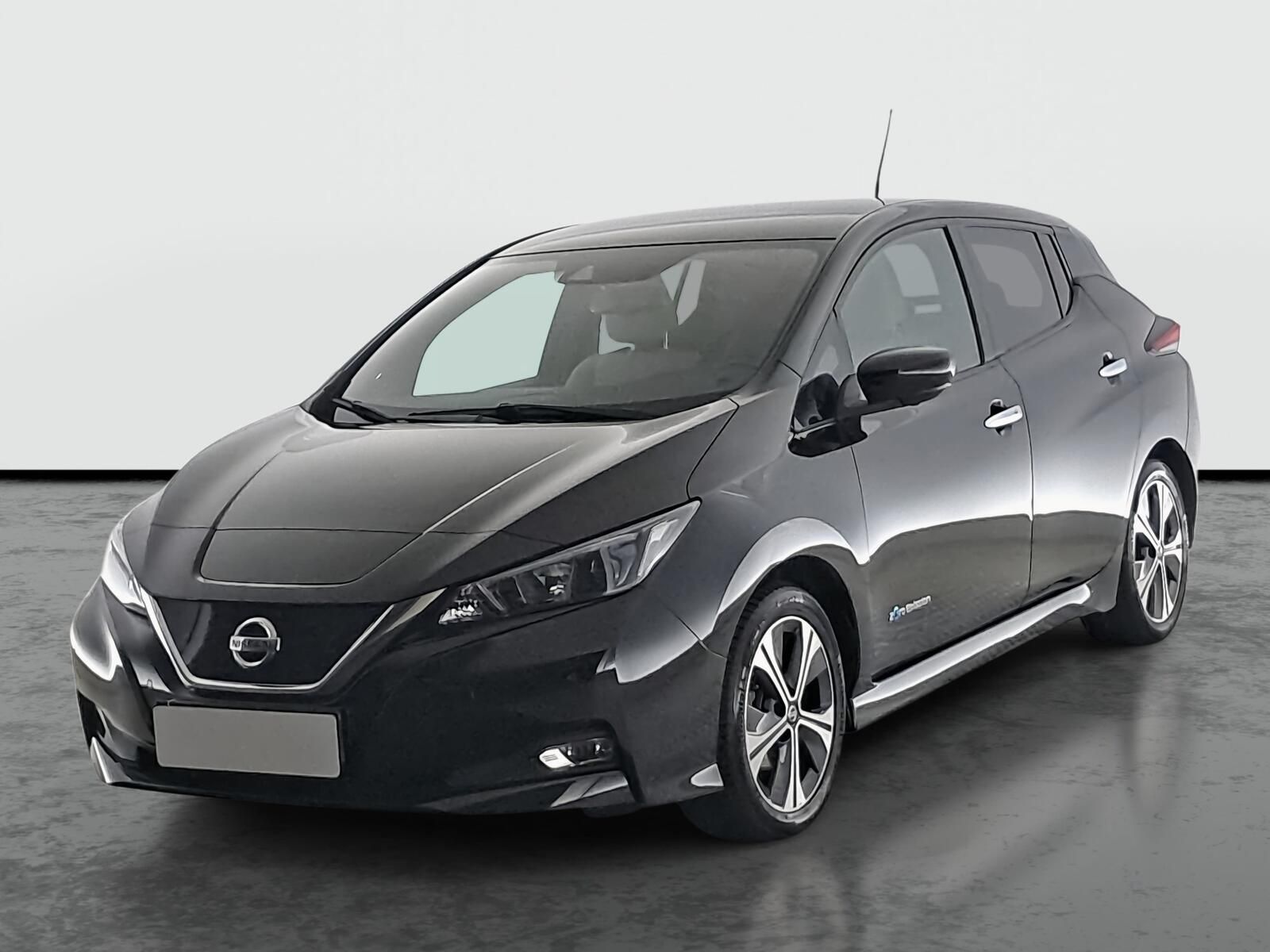Nissan LEAF, 40 kWh, SoH 80%, Automat - fotka 2