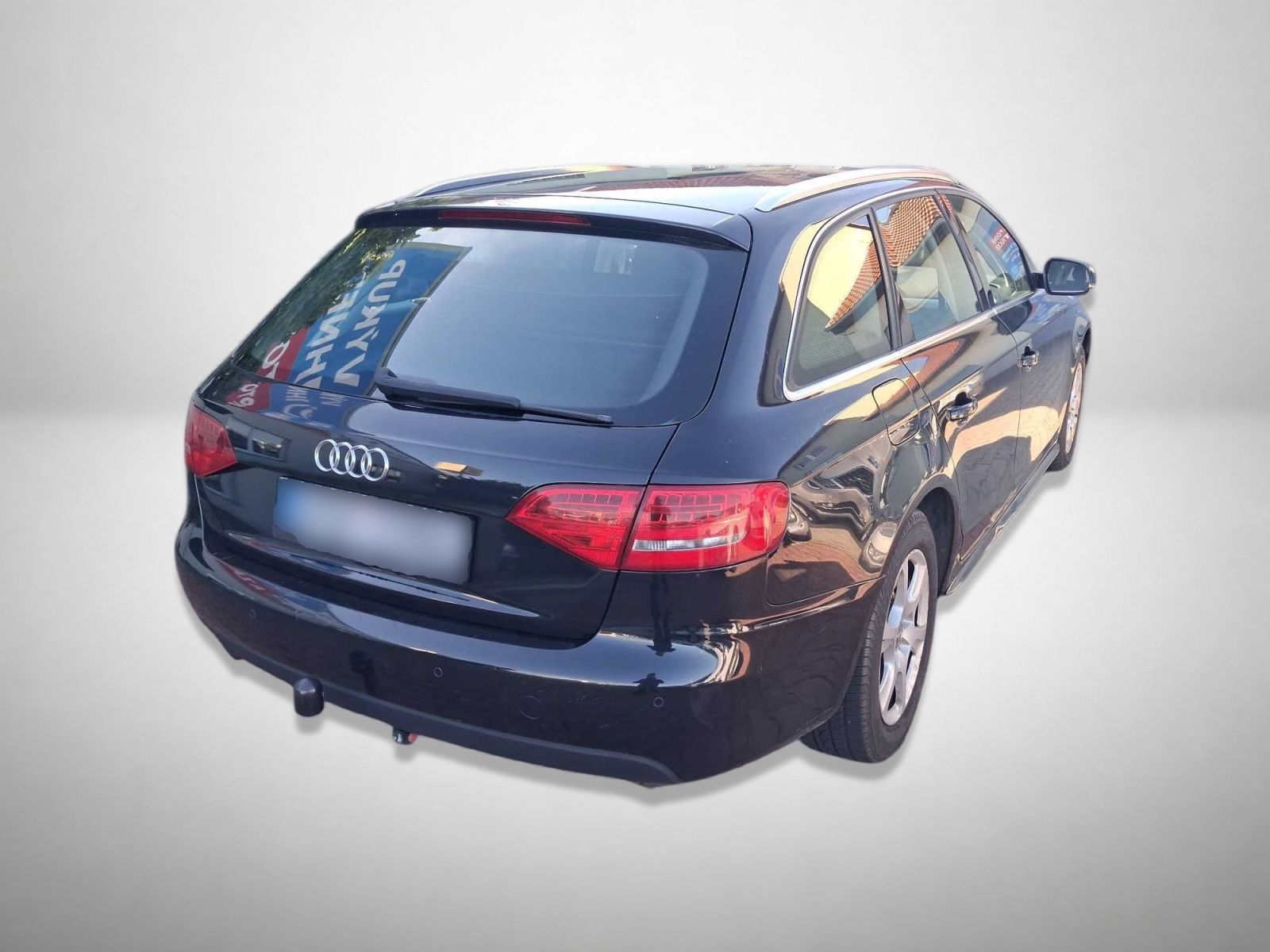 Audi A4, 2.0 TDI, Automat, Xenony - fotka 2