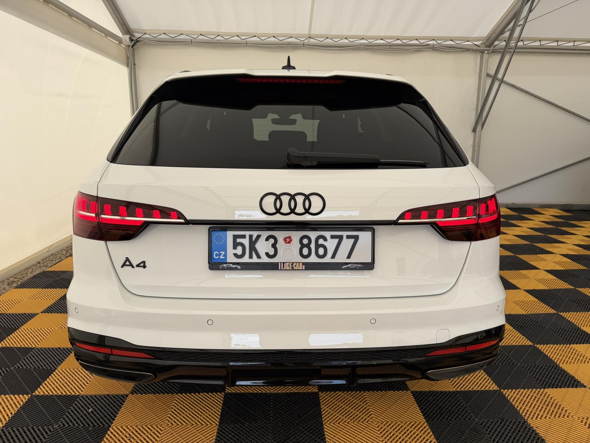 Audi A4, 2.0Tdi*150kw*CZ*1MAJ*DPH*S-Lin - fotka 6