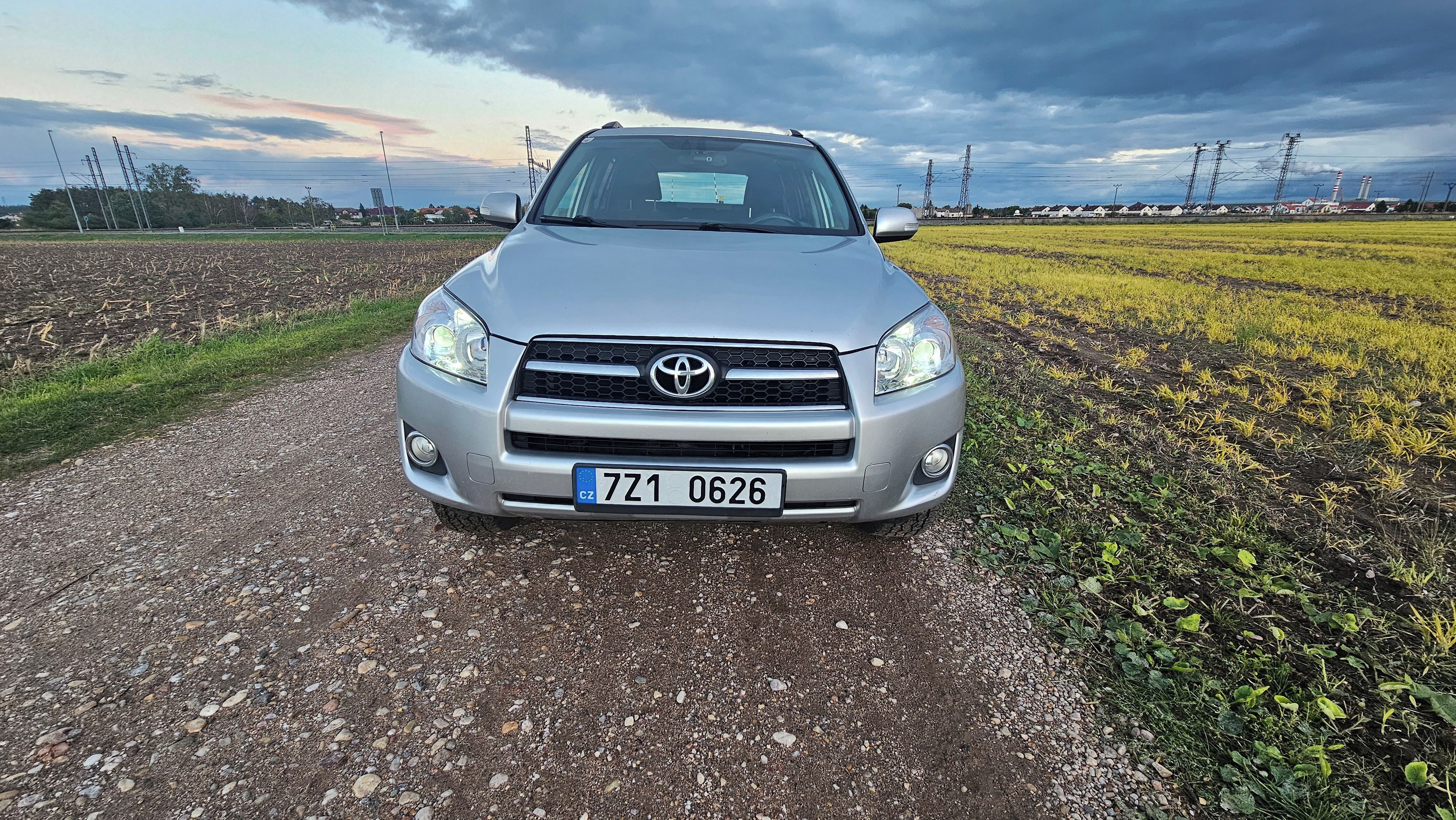 Toyota Rav4, Toyota rav4 2009 - fotka 2