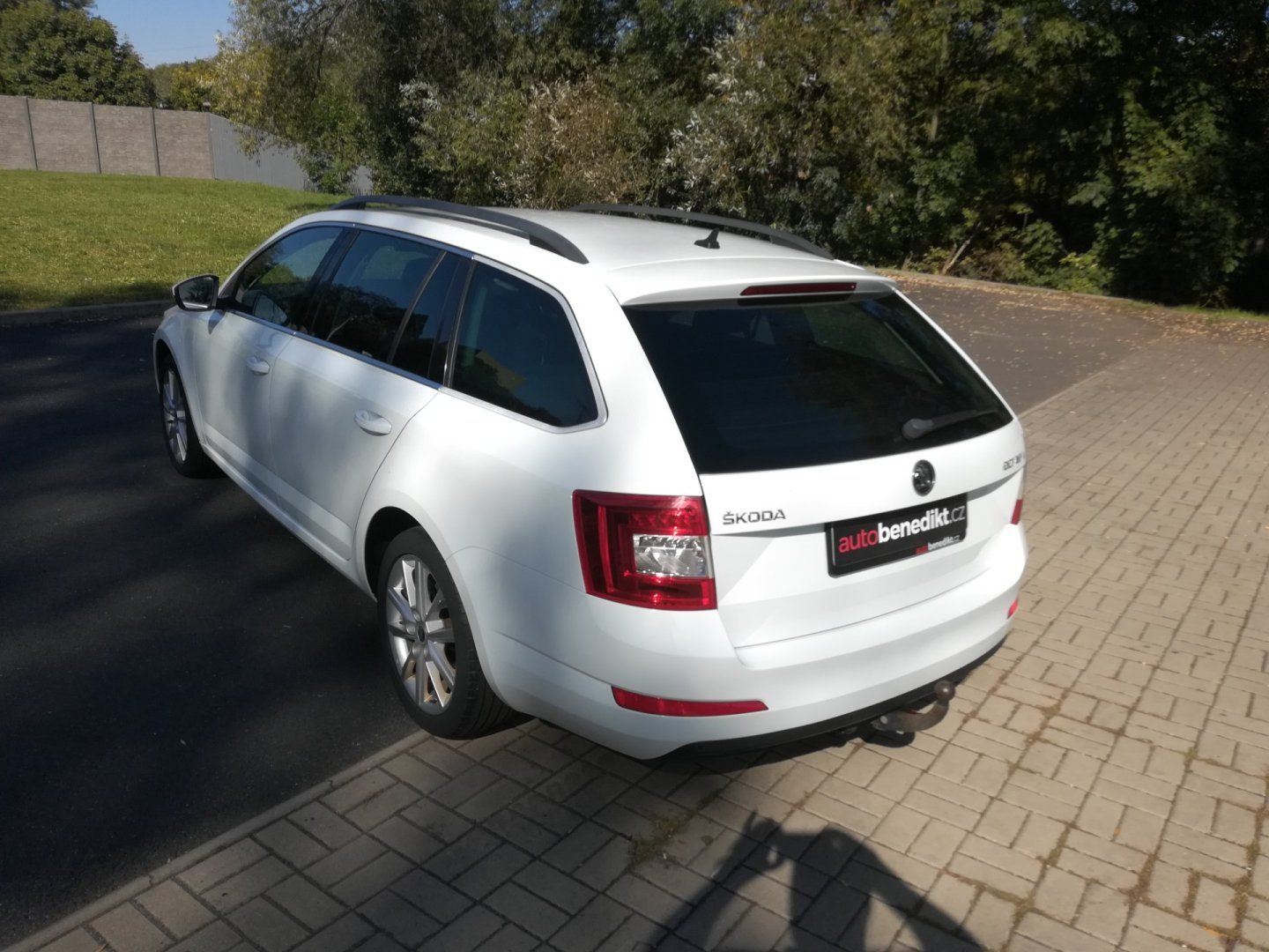 Škoda Octavia, 2.0TDi 110kW DSG Tažné - fotka 6