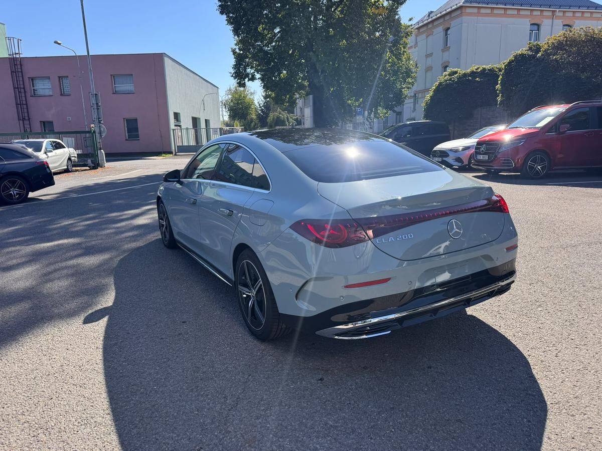 Mercedes-Benz CLA, 200 - fotka 5
