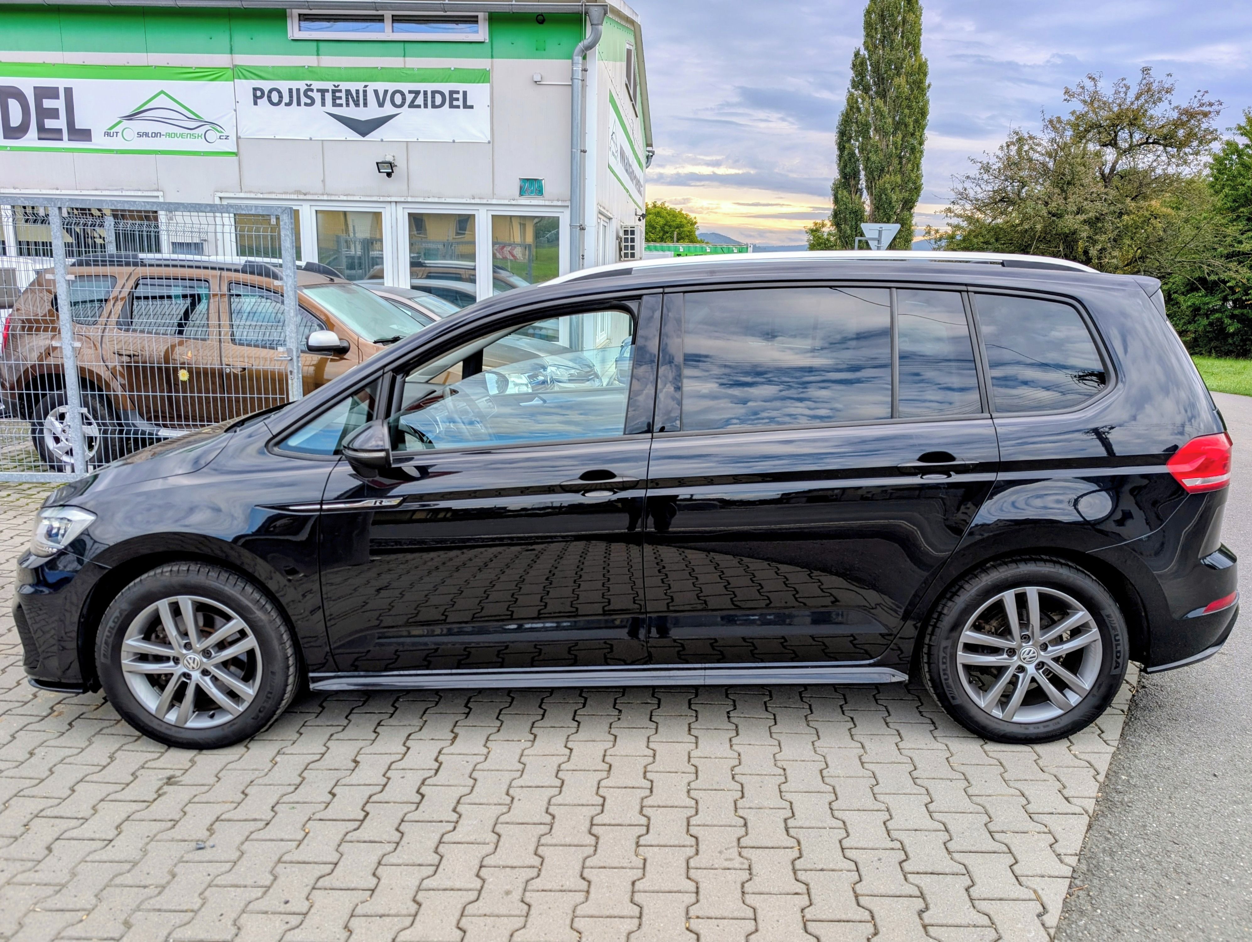Volkswagen Touran, RLINE 1.4TSi 110kW MODEL 2018 - fotka 6