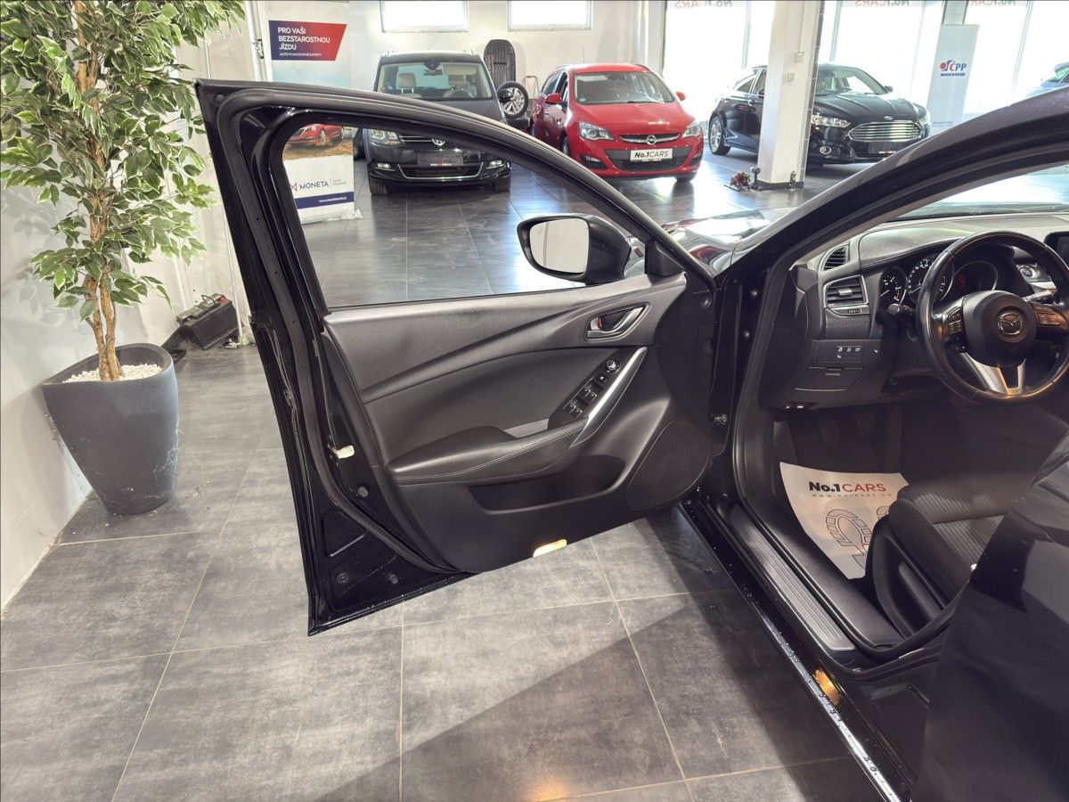 Mazda 6, 2,2   D 1.MAJITEL 1.ROK ZÁRUKA - fotka 5