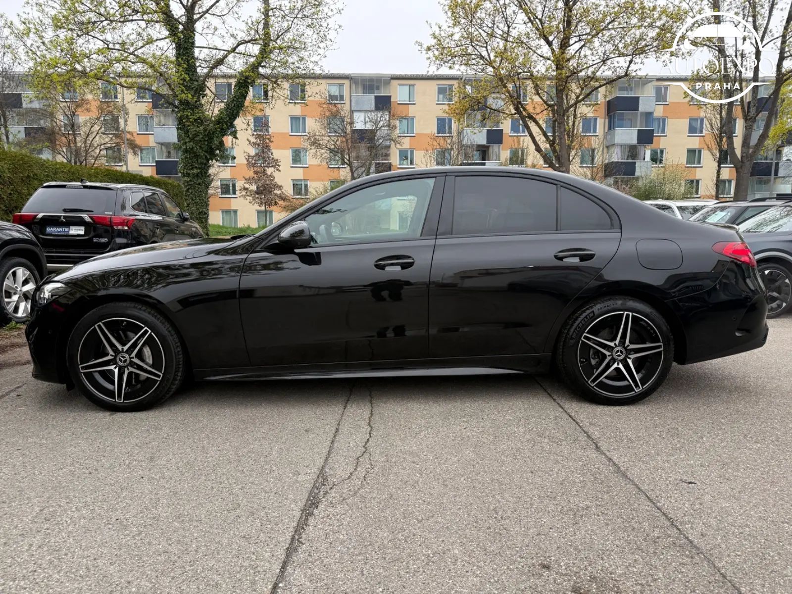Mercedes-Benz Třídy C, 400e Limo 4Matic AMG*360KAMERA - fotka 5