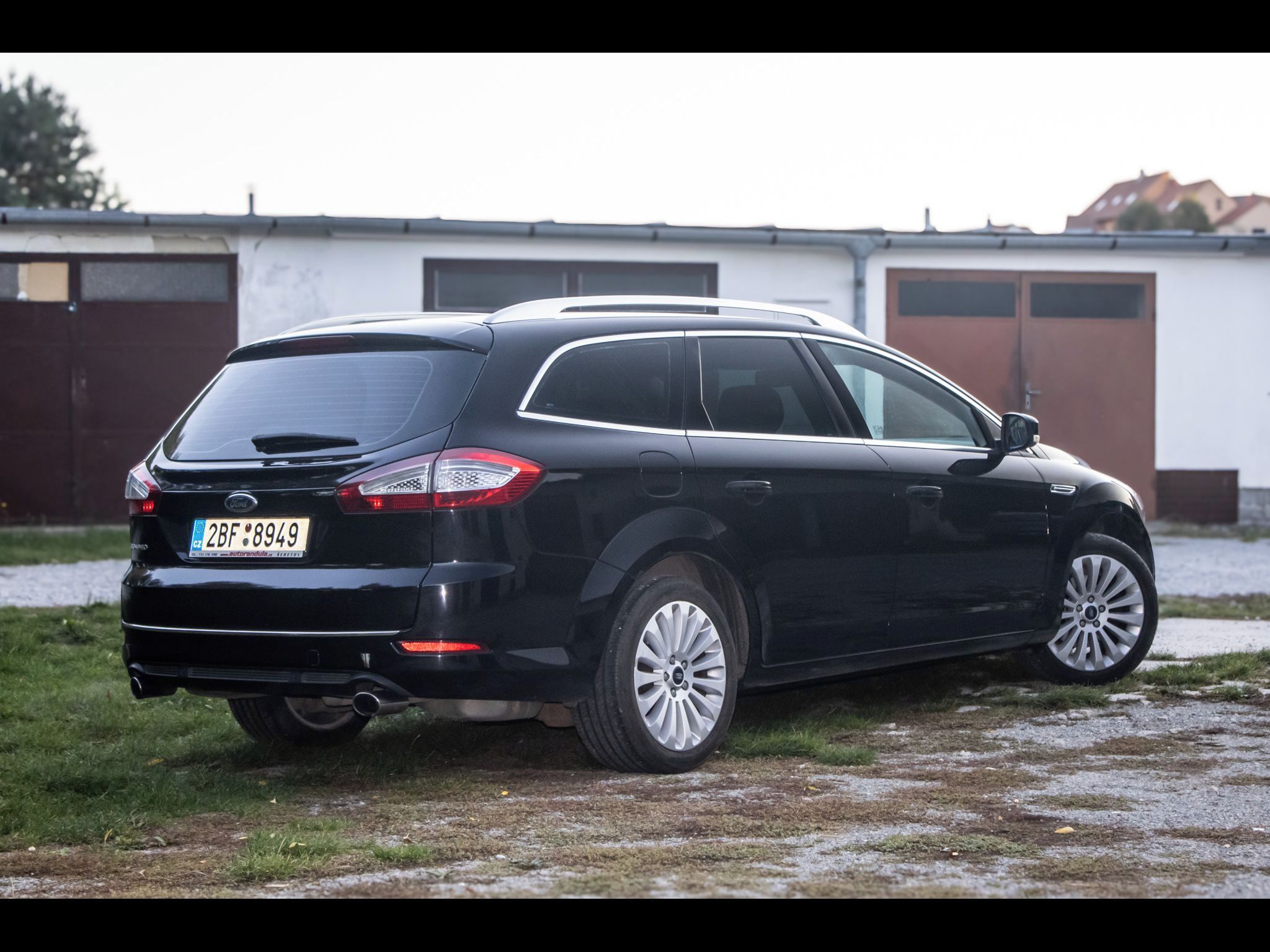 Ford Mondeo - fotka 5