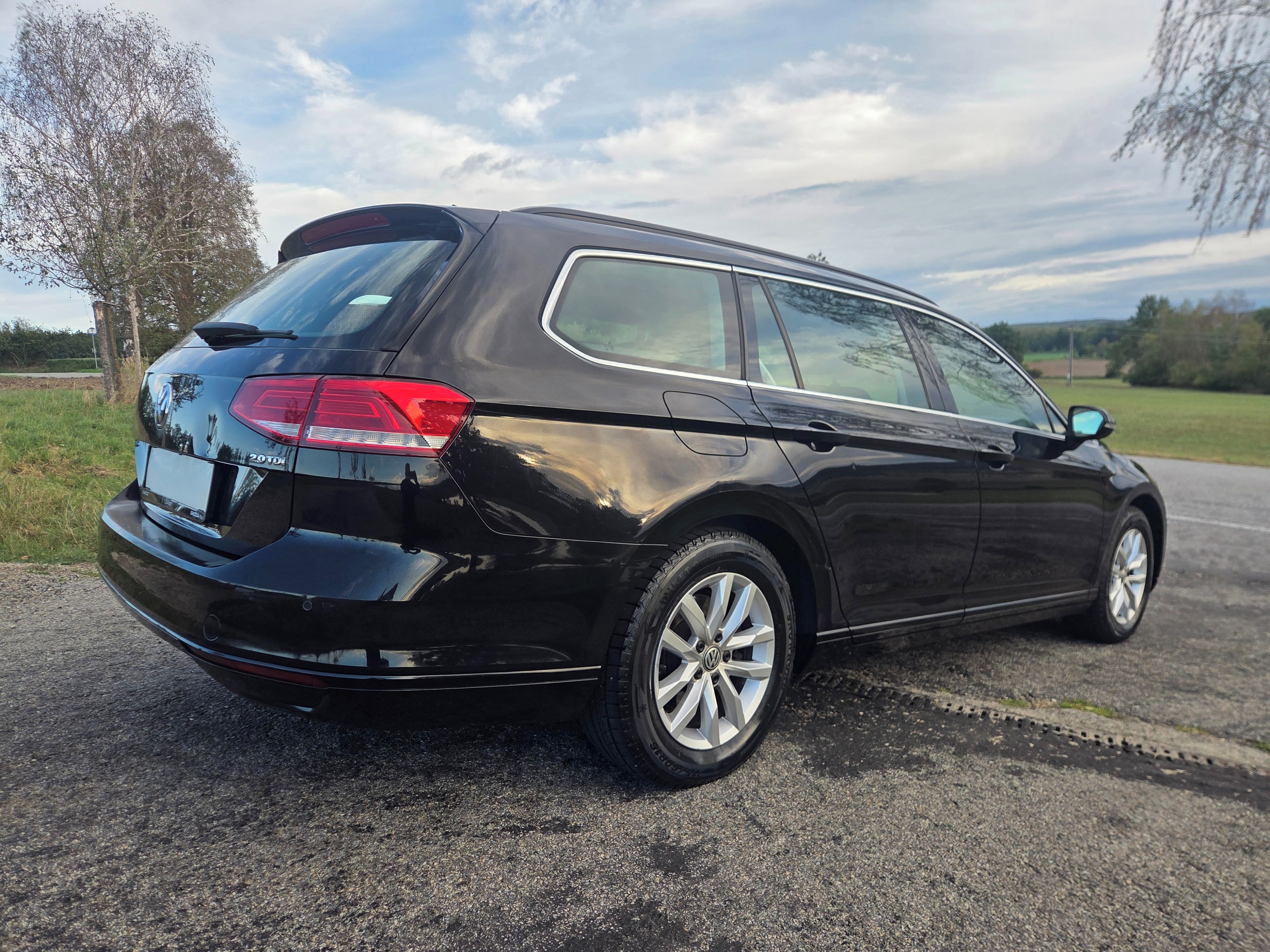 Volkswagen Passat, 2.0TDI - DSG - DPH - fotka 3