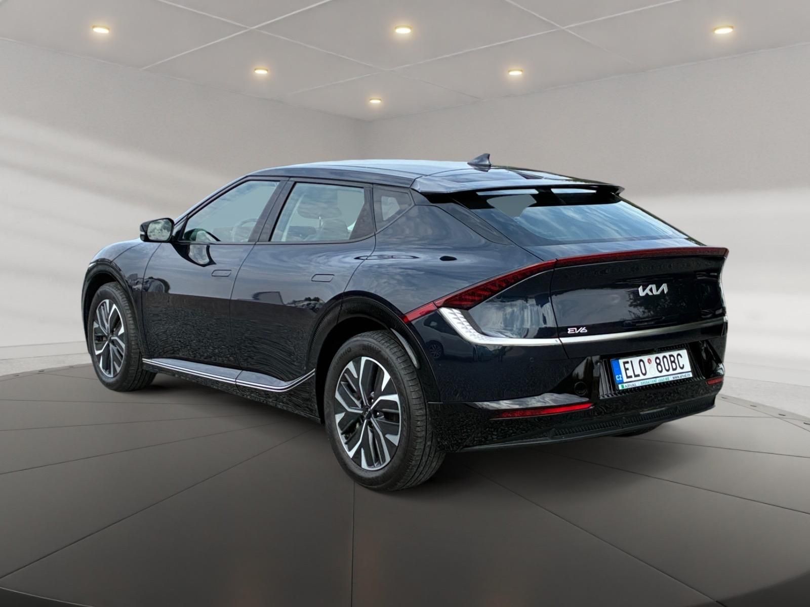 Kia EV6, EARTH 77kWh 168kW CZ DPH - fotka 4