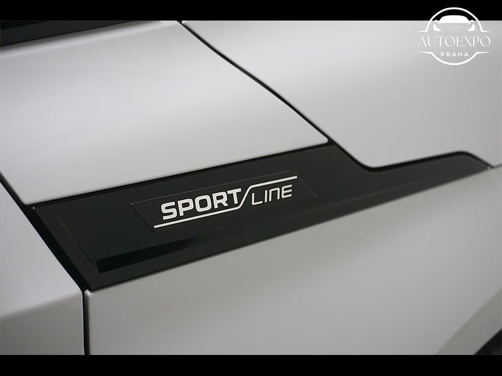 Škoda Enyaq, iV Sportline 4x4 Navi LED Pano - fotka 4