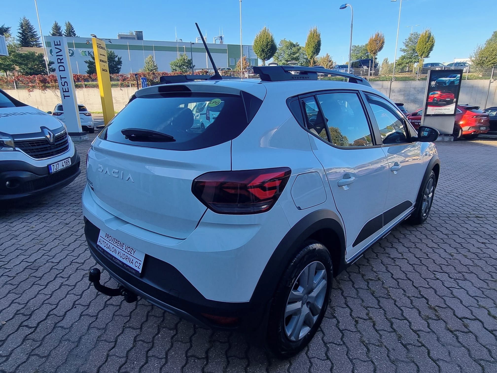Dacia Sandero, Stepway Expression ECO-G 100 - fotka 6