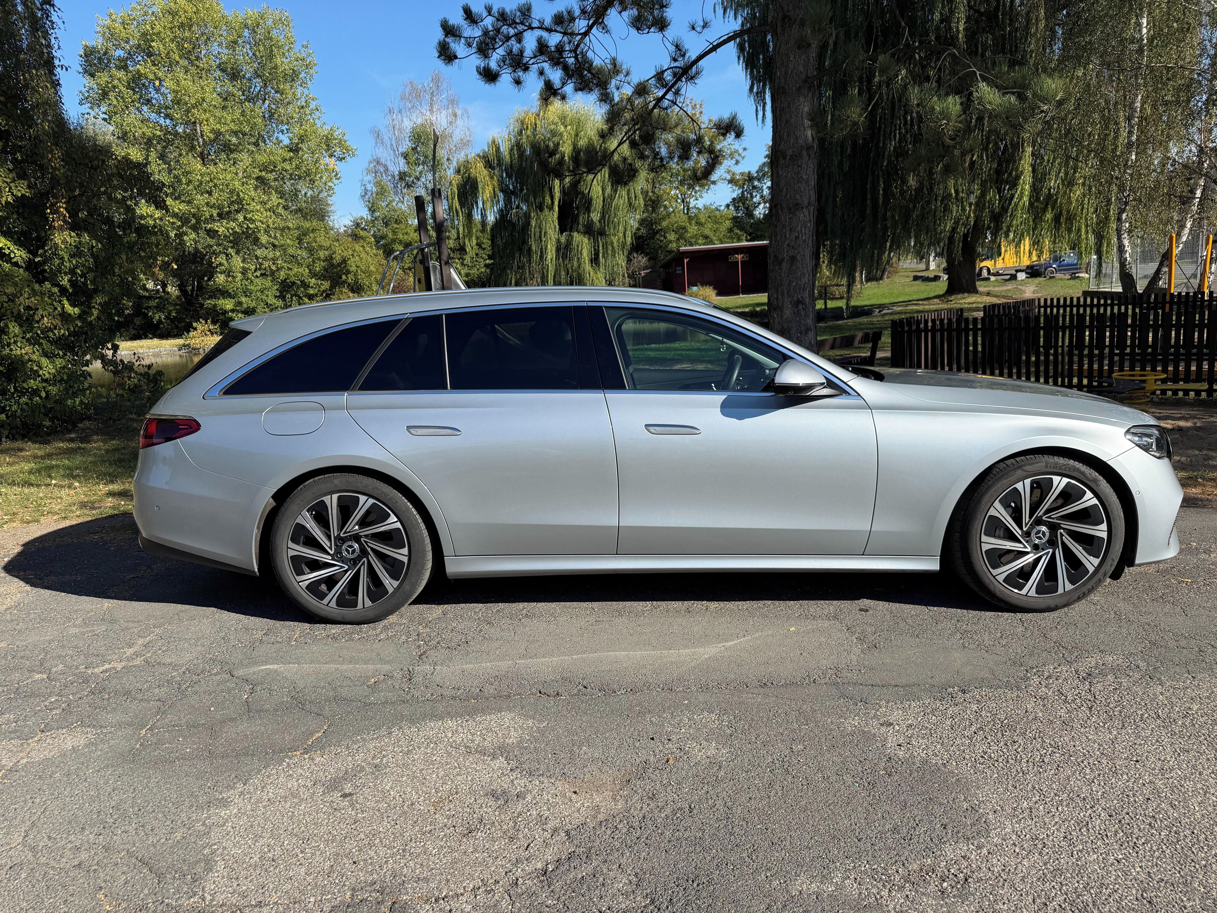 Mercedes-Benz Třídy E - fotka 4