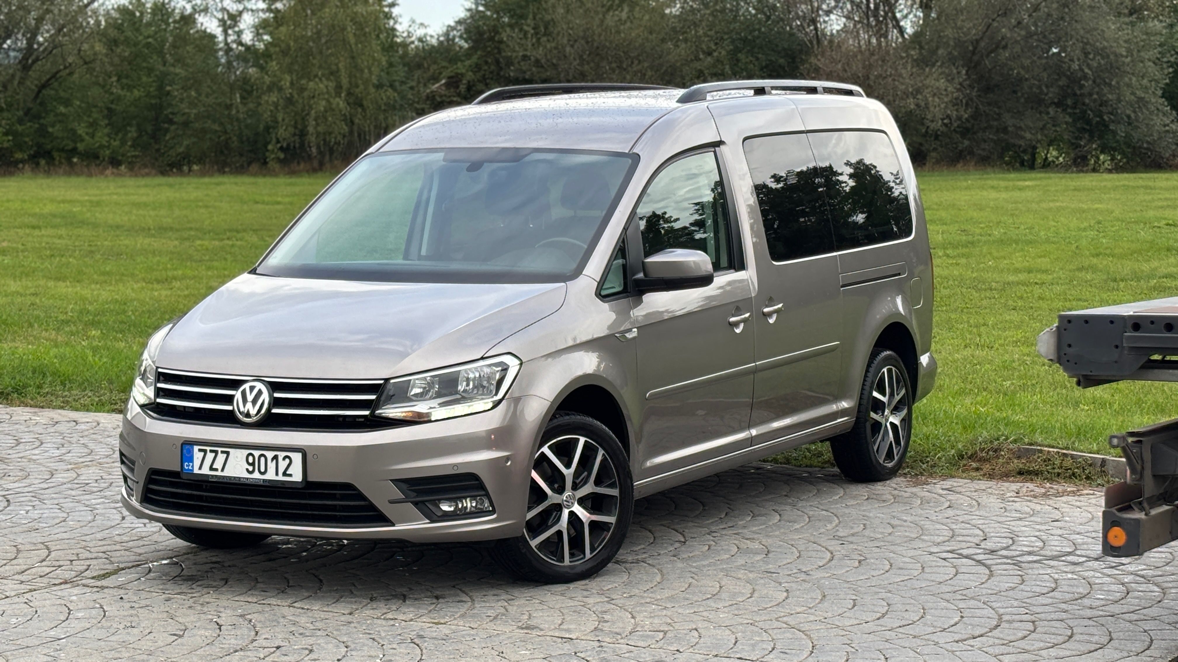 Volkswagen Caddy, MAXI 2.0 TDI 110kW DSG 7míst