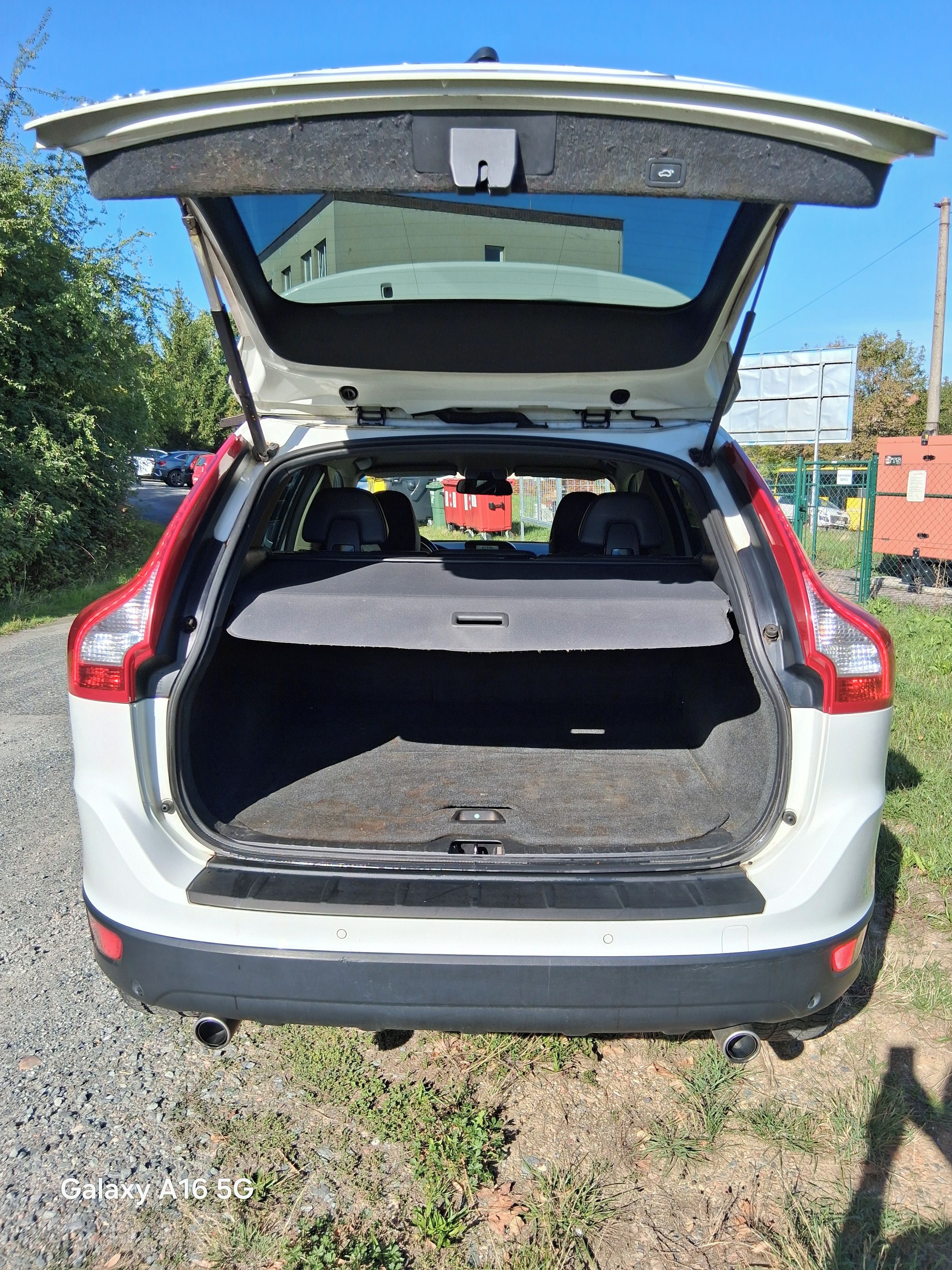Volvo XC60 - fotka 6