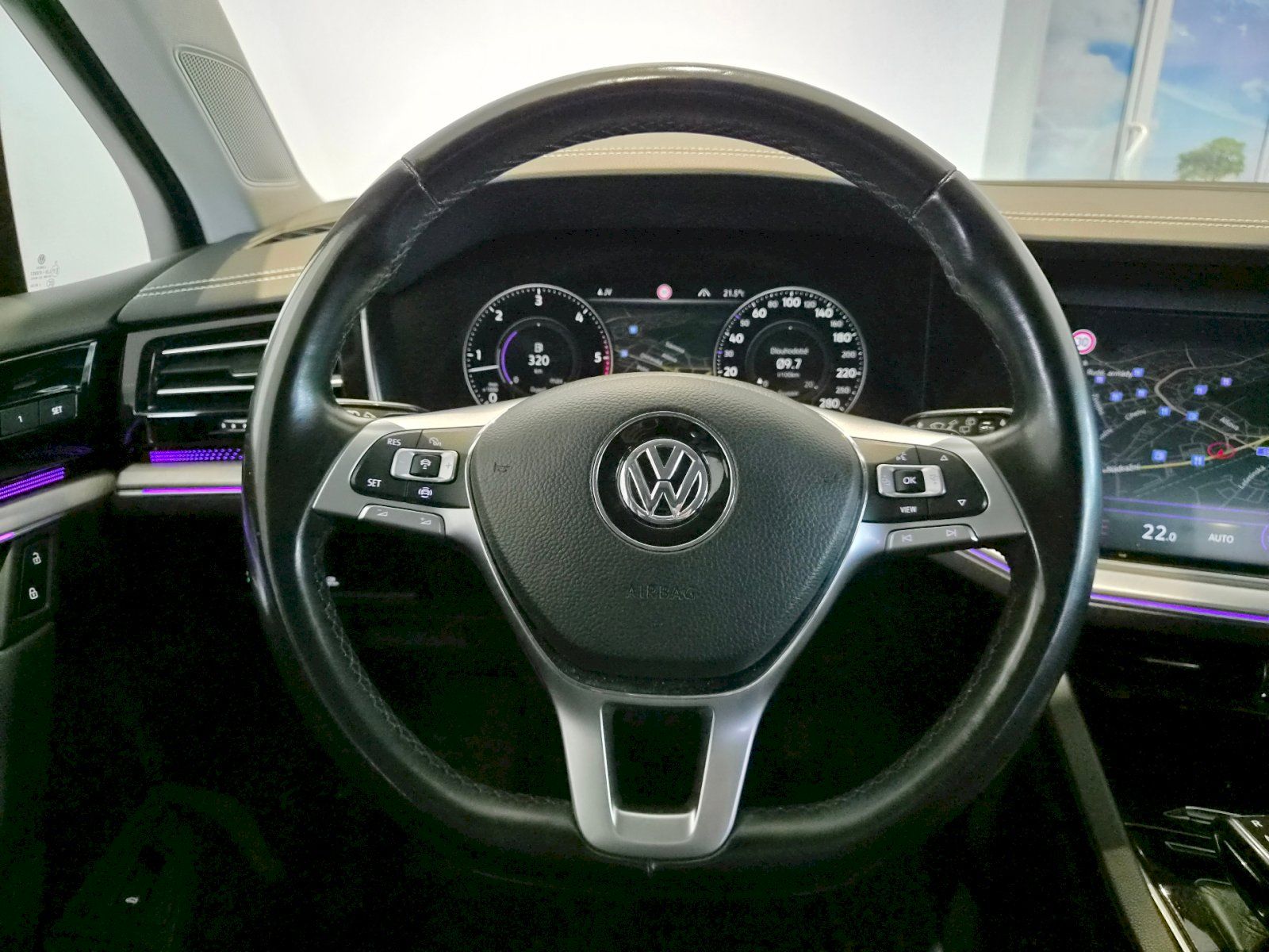 Volkswagen Touareg, ELEGANCE V6 3,0 TDI 210kW BMT - fotka 6