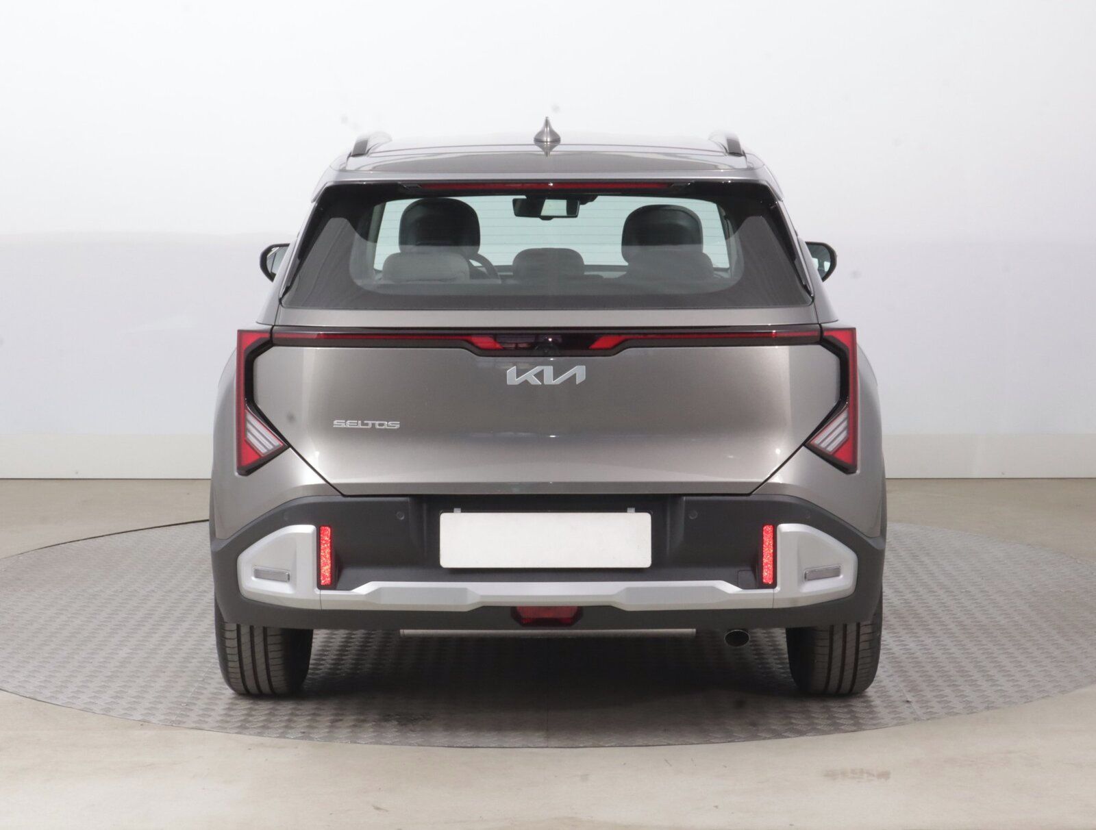 Kia Seltos, 1.6 T-GDI, Silver - fotka 4