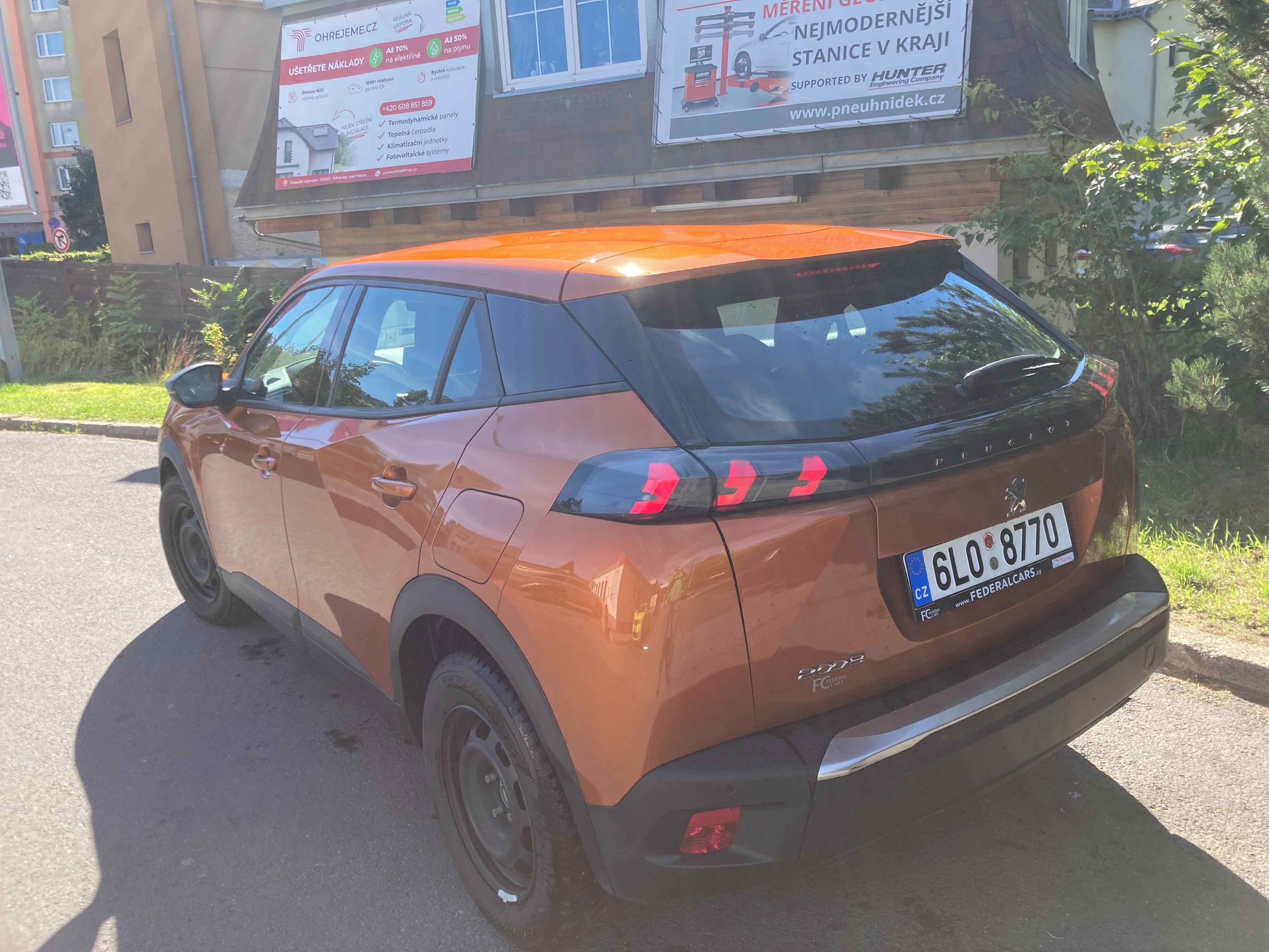 Peugeot 2008, Peugeot 2008 1.5BlueHDi,manuál - fotka 4
