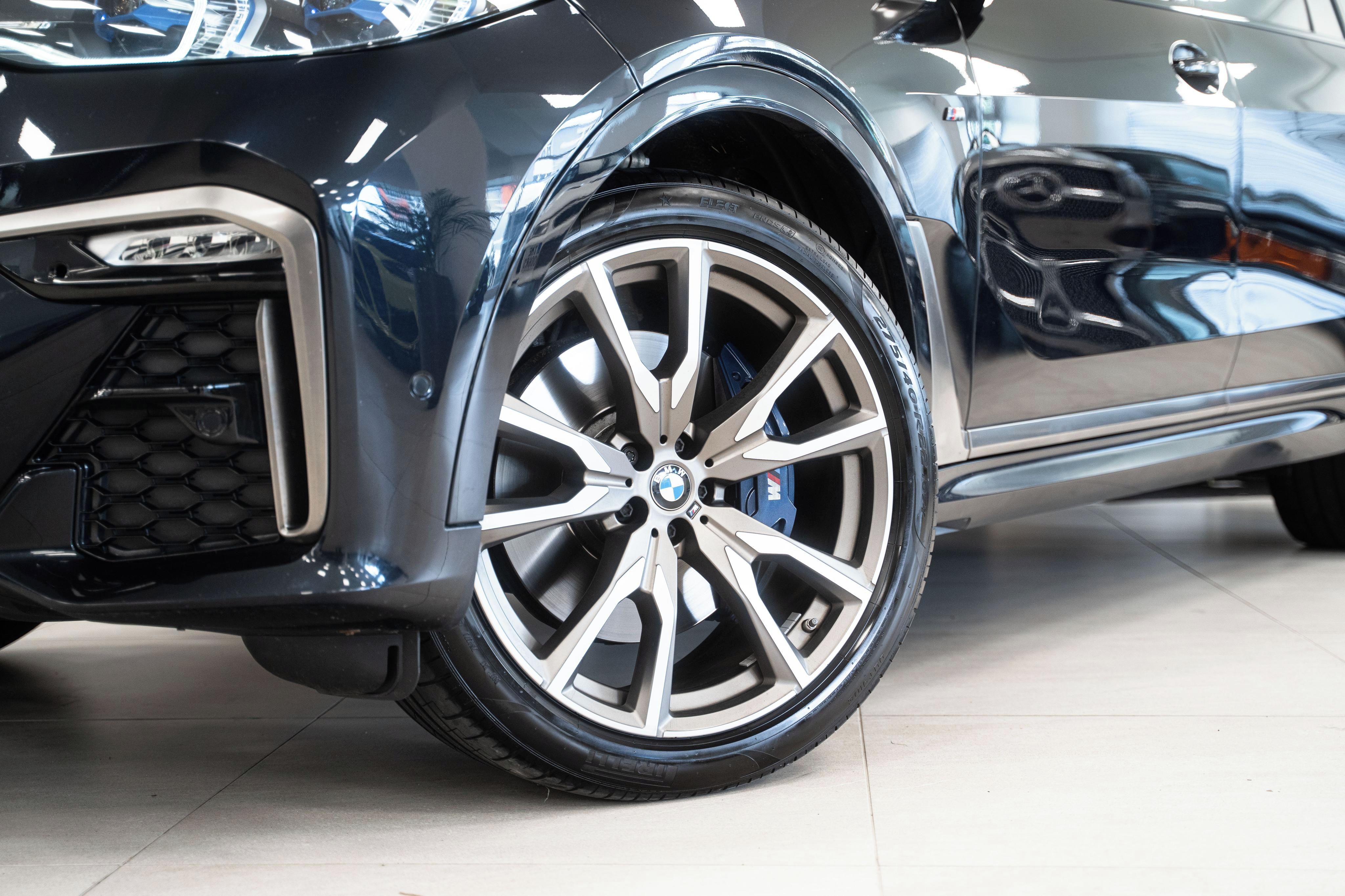 BMW X7, M50d - DPH, ČR, ZÁRUKA, 7 MÍST - fotka 4