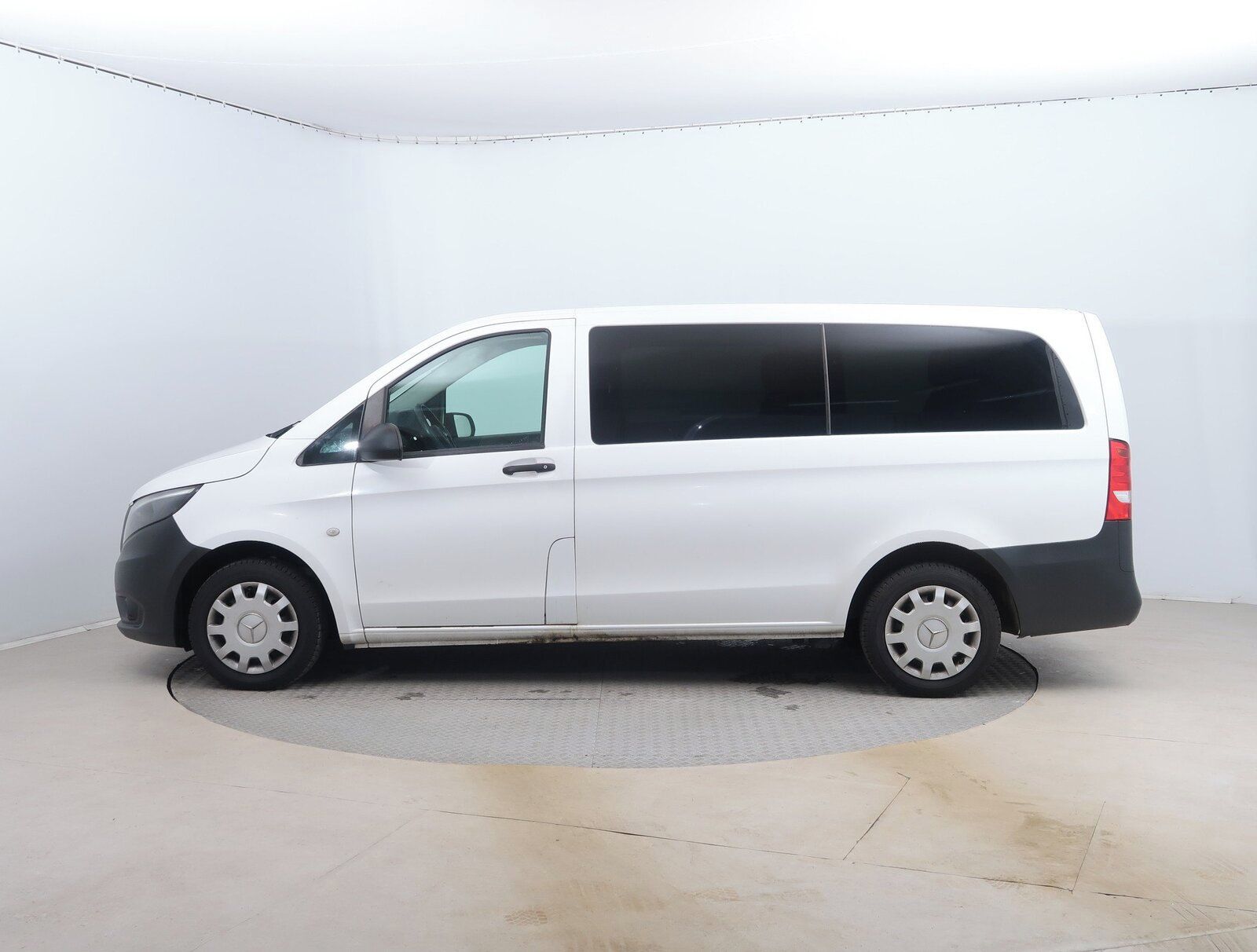 Mercedes-Benz Vito, 114 CDI, Tourer, 9 míst, Lang - fotka 3