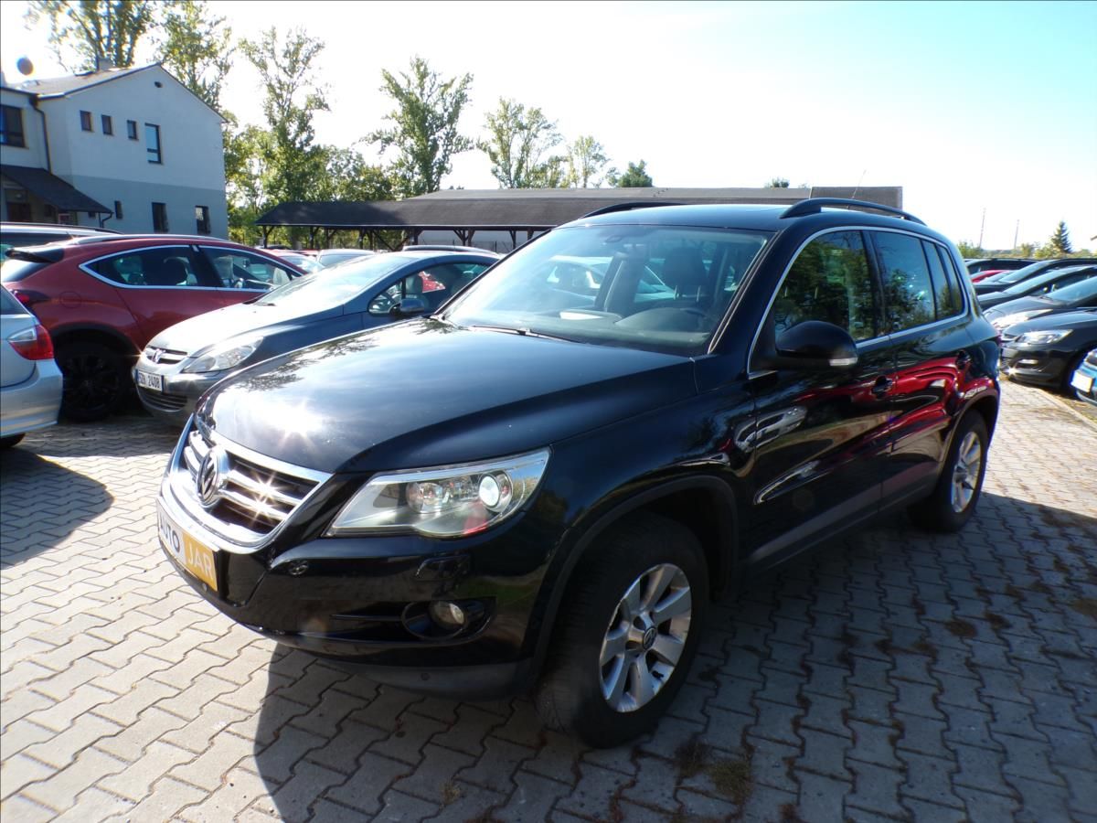 Volkswagen Tiguan, 2,0 TDI  TAŽNÉ ZAŘÍZENÍ - fotka 2