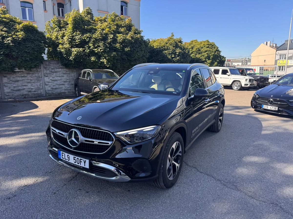 Mercedes-Benz GLC, 300 de 4MATIC - fotka 3