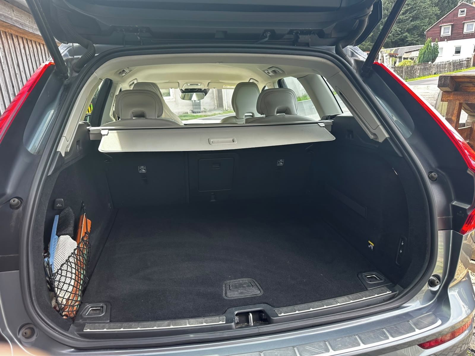 Volvo XC60, Volvo xc60 4x4 nafta 140 kW - fotka 6