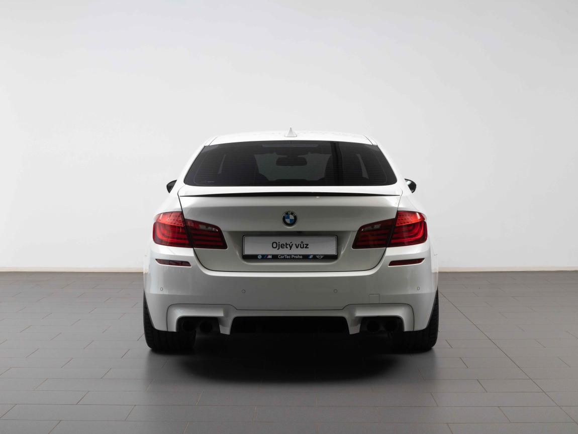 BMW M5 - fotka 3