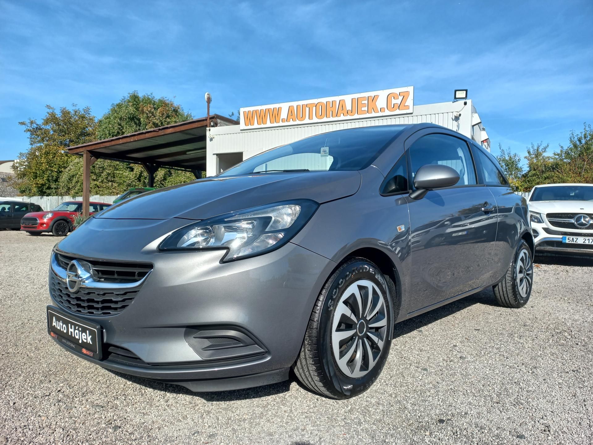 Opel Corsa, 1.4i 66kW 3-dv - fotka 4