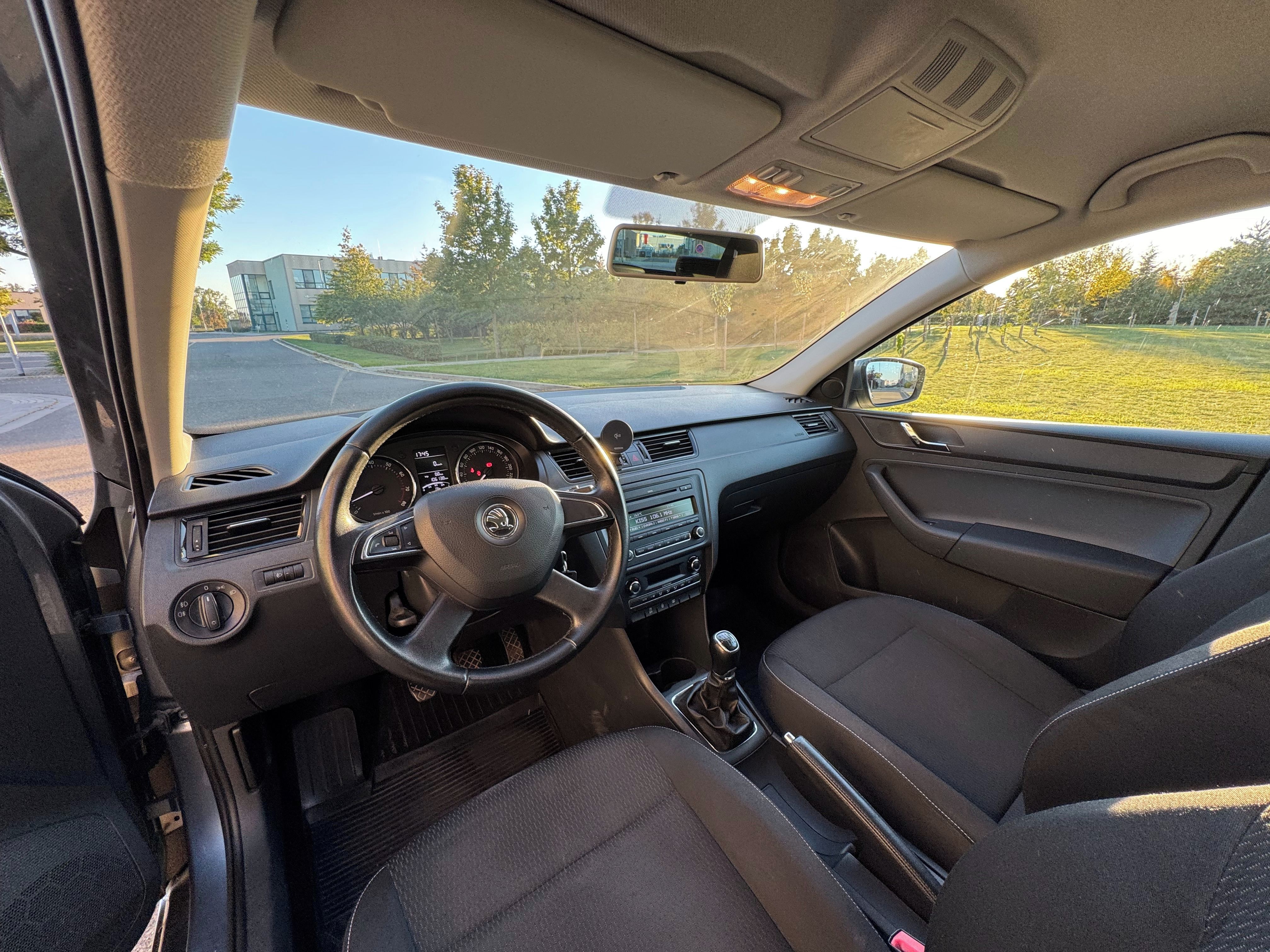 Škoda Rapid, Škoda Rapid 1.2 TSI 77 kW - fotka 5