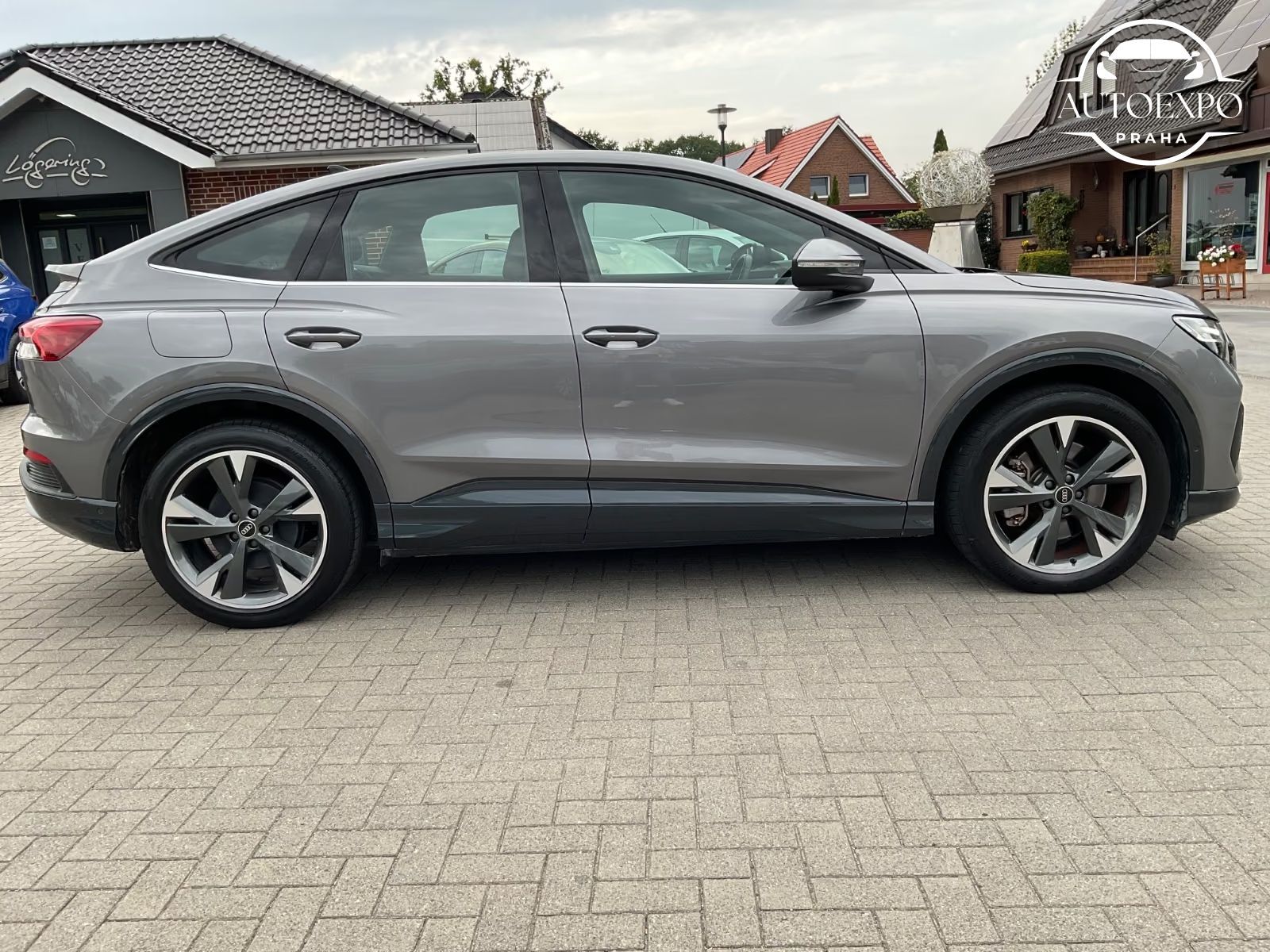 Audi Q4 e-tron, 40*82KWS*Kamera*LED*Sonos - fotka 4