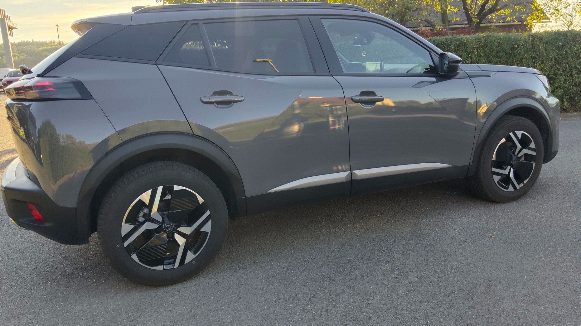 Peugeot 2008, 1.2 96KW  automat odpočet - fotka 4